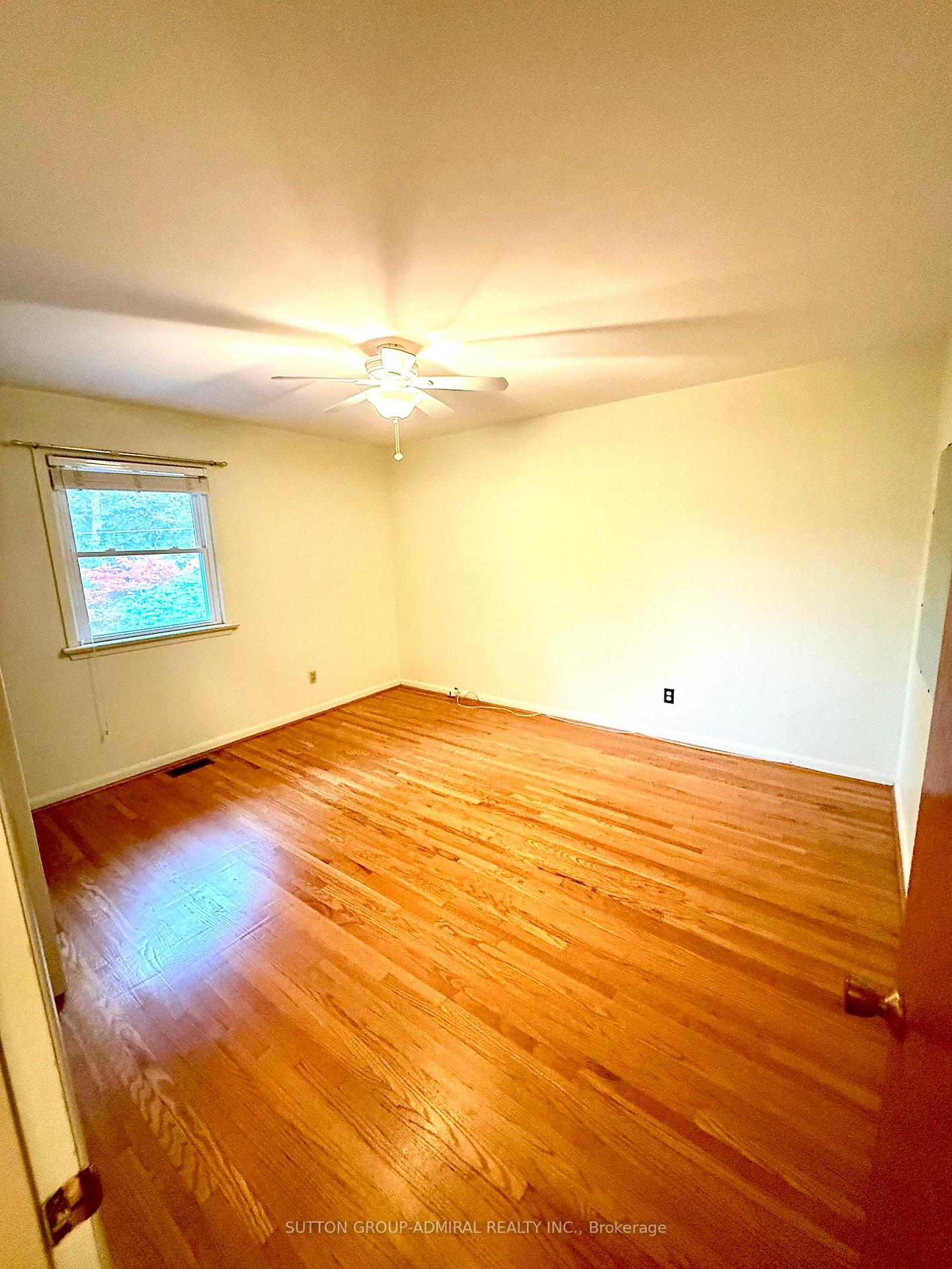 Photo 14 of 151 Highland Park Boulevard, Markham, Grandview — HOMEH