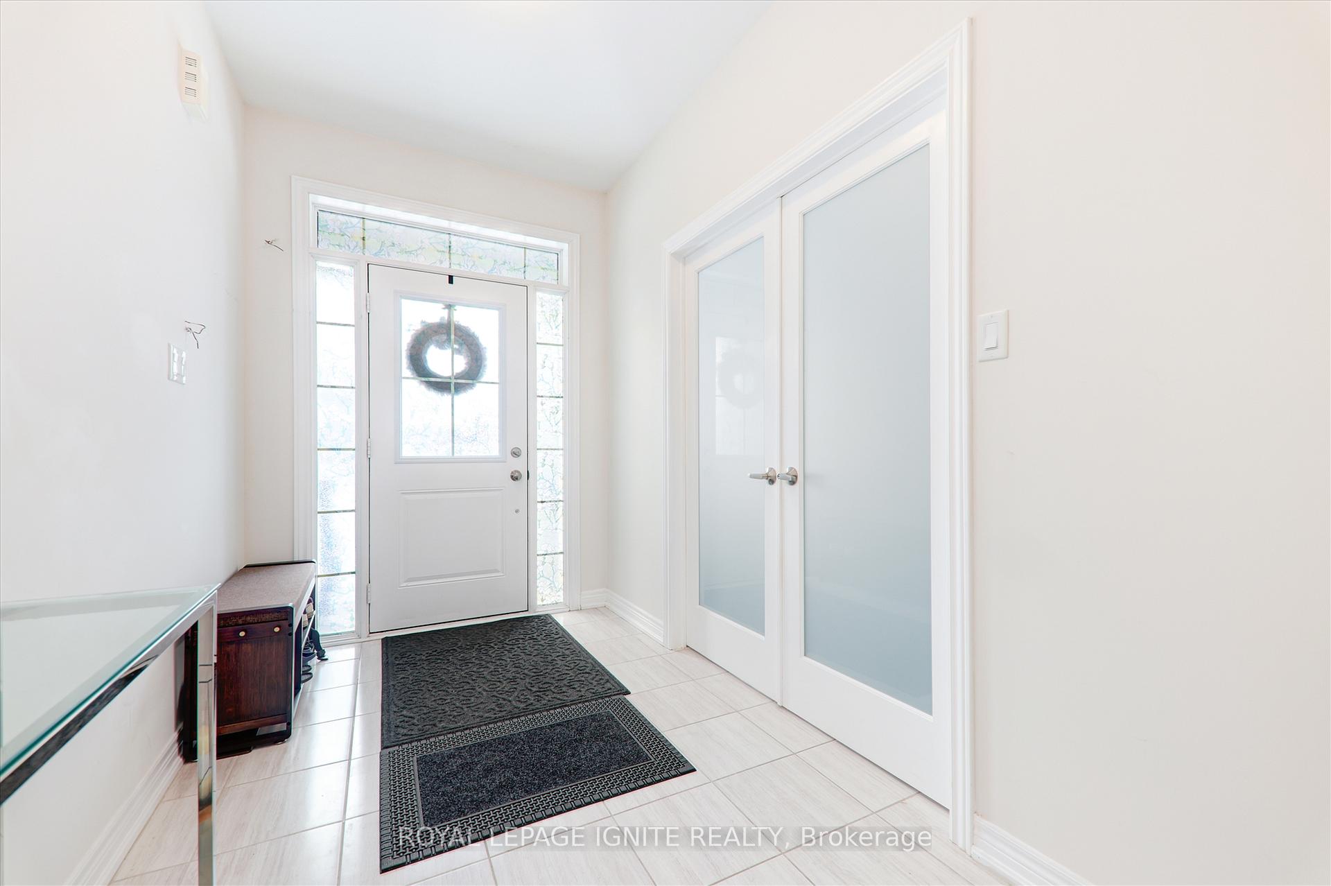 Photo 5 of 972 Wickham Road, Innisfil, Rural Innisfil — HOMEH