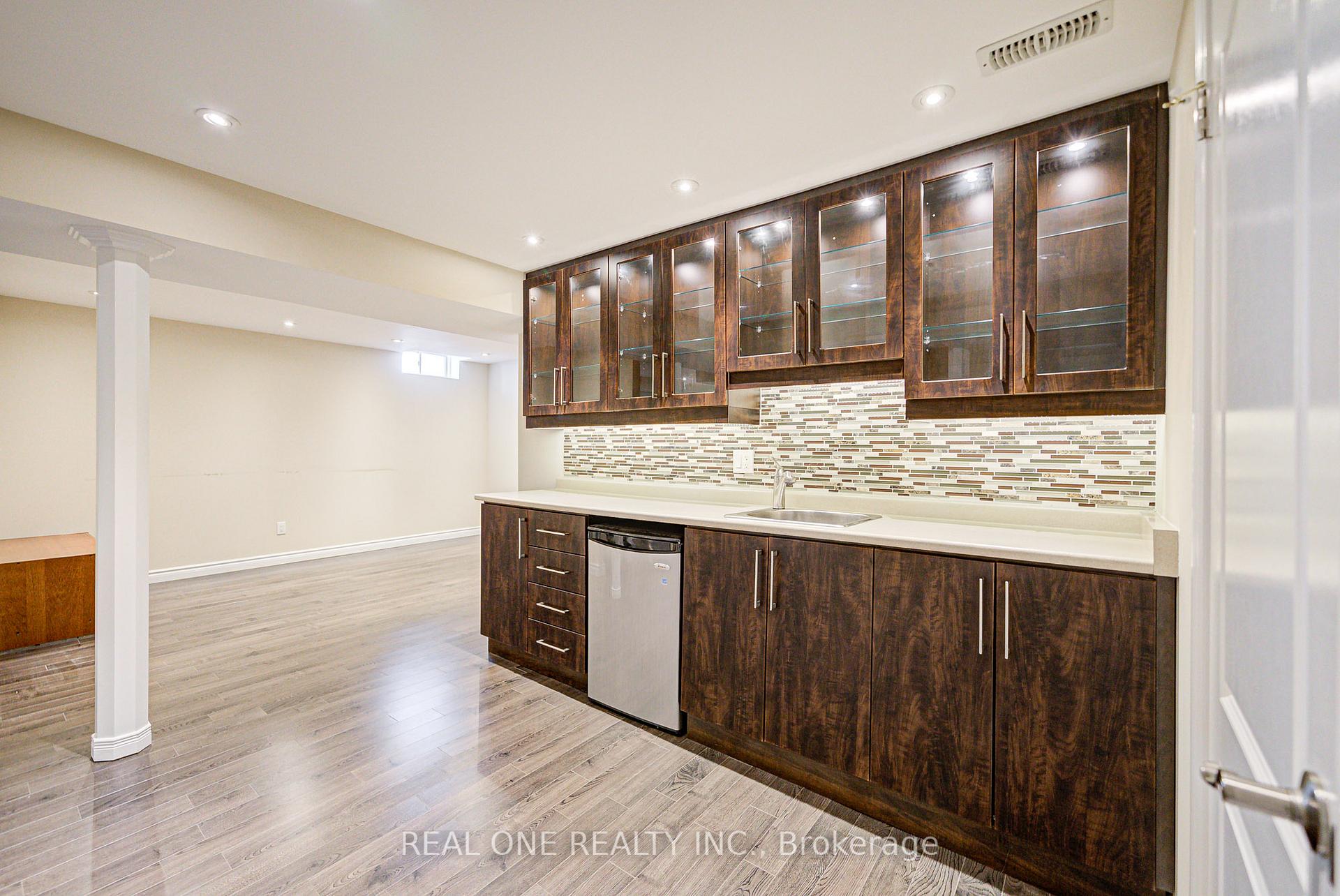 Photo 27 of 35 Ridgecrest Road, Markham, Berczy — HOMEH