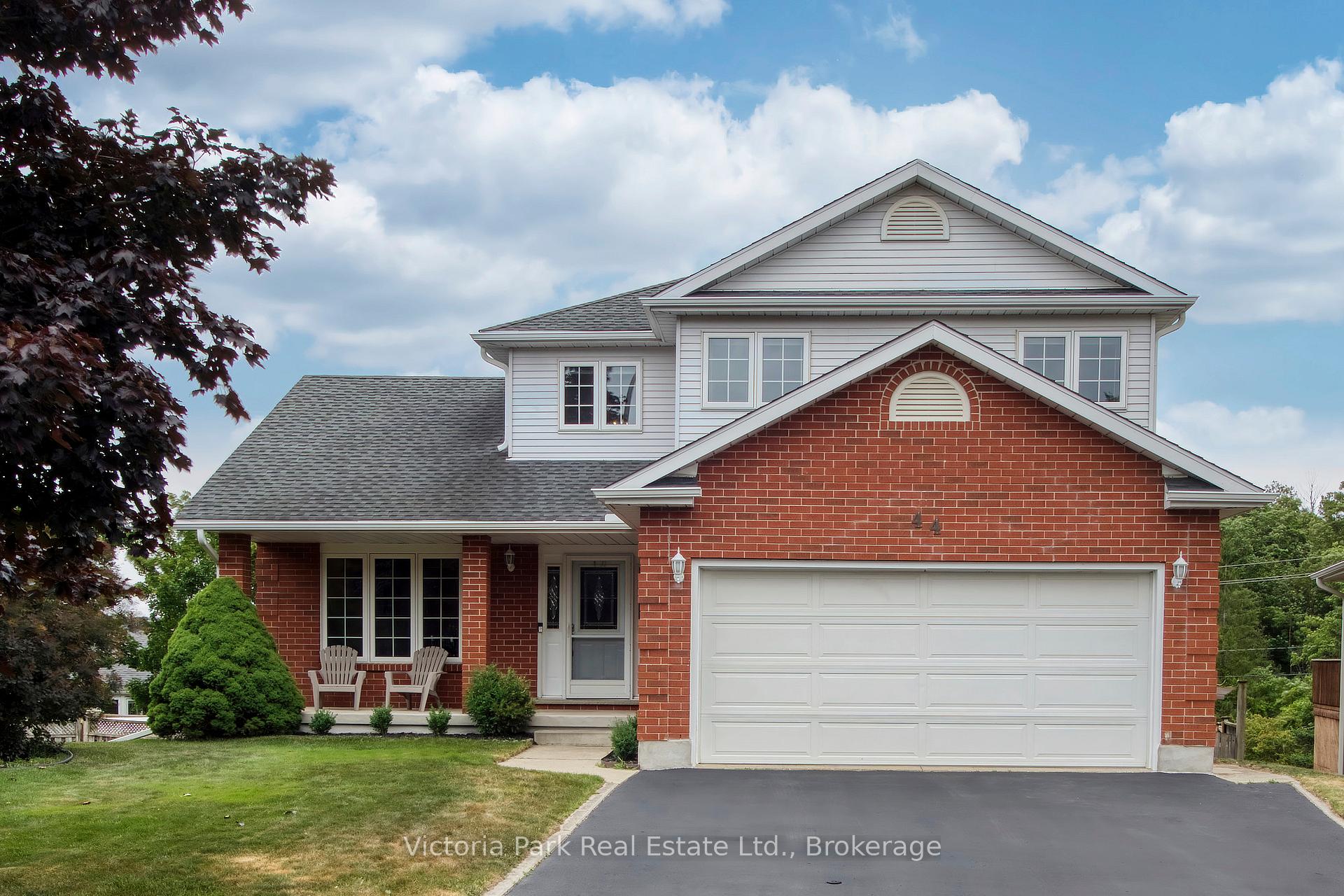 Front of 44 Tami Court