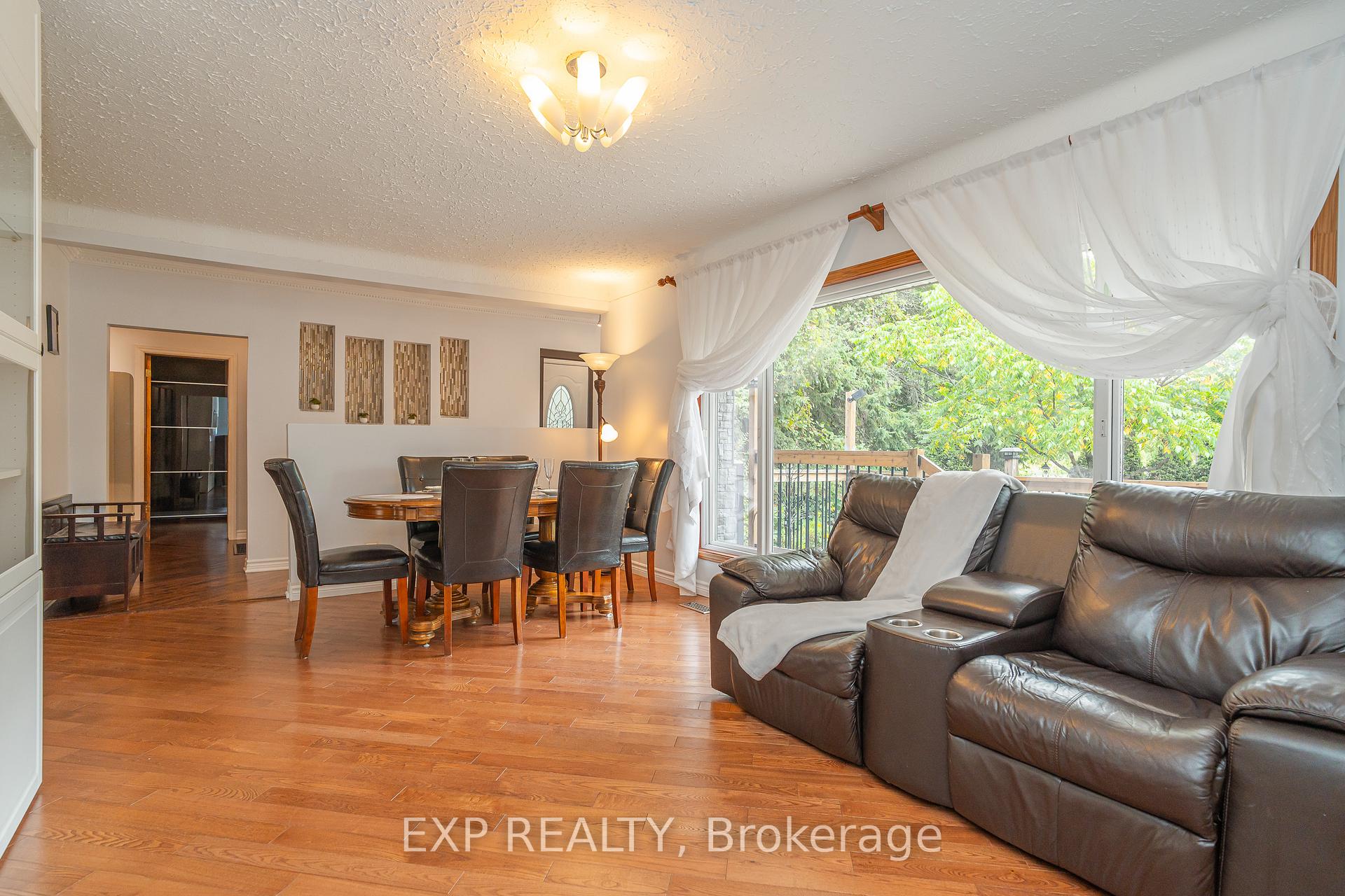 Photo 5 of 1807 Second Line Road, Ottawa, Kanata - Kanata (North West) — HOMEH