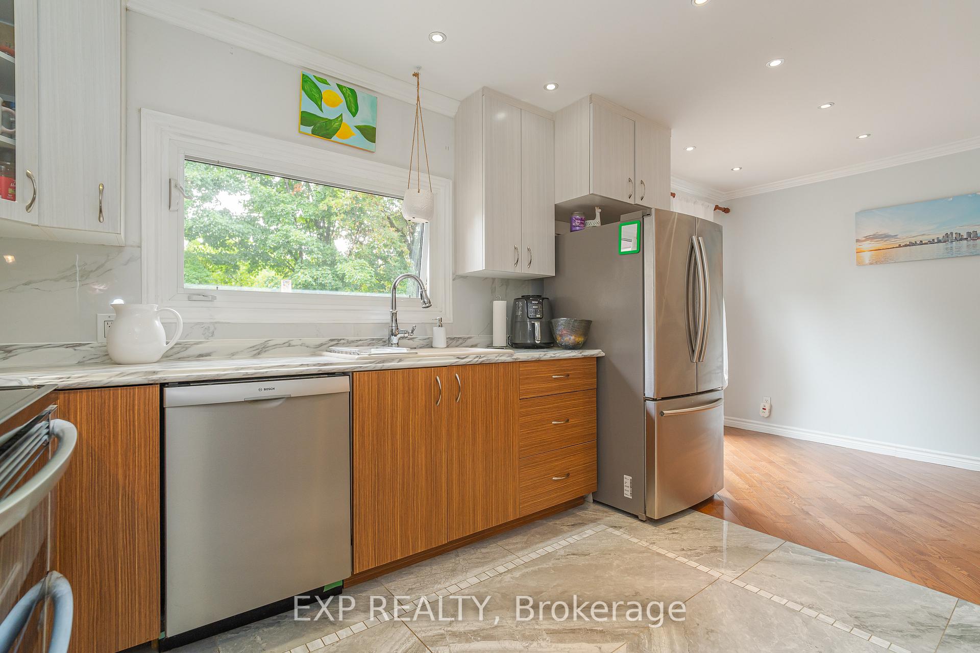 Photo 12 of 1807 Second Line Road, Ottawa, Kanata - Kanata (North West) — HOMEH