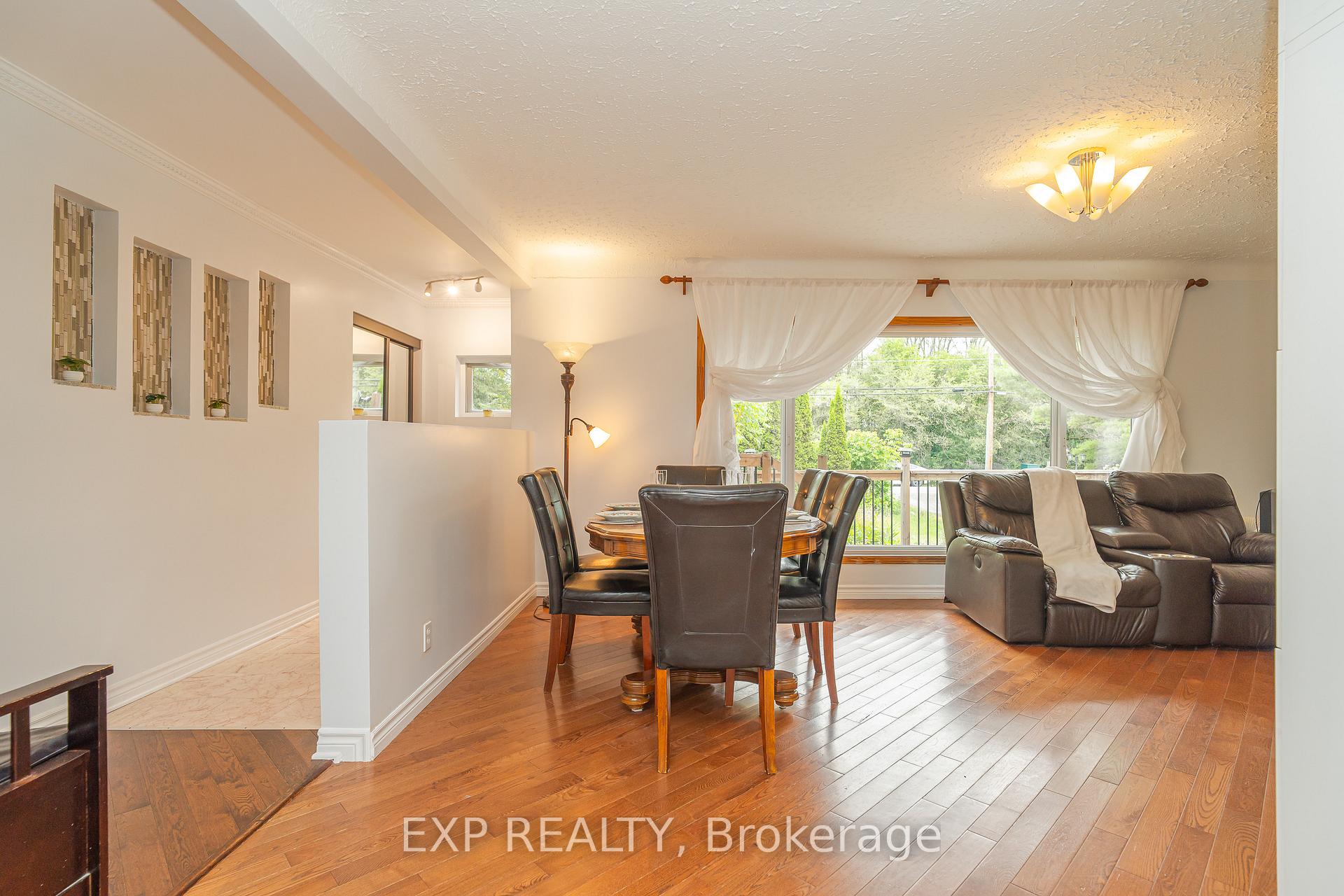 Photo 14 of 1807 Second Line Road, Ottawa, Kanata - Kanata (North West) — HOMEH