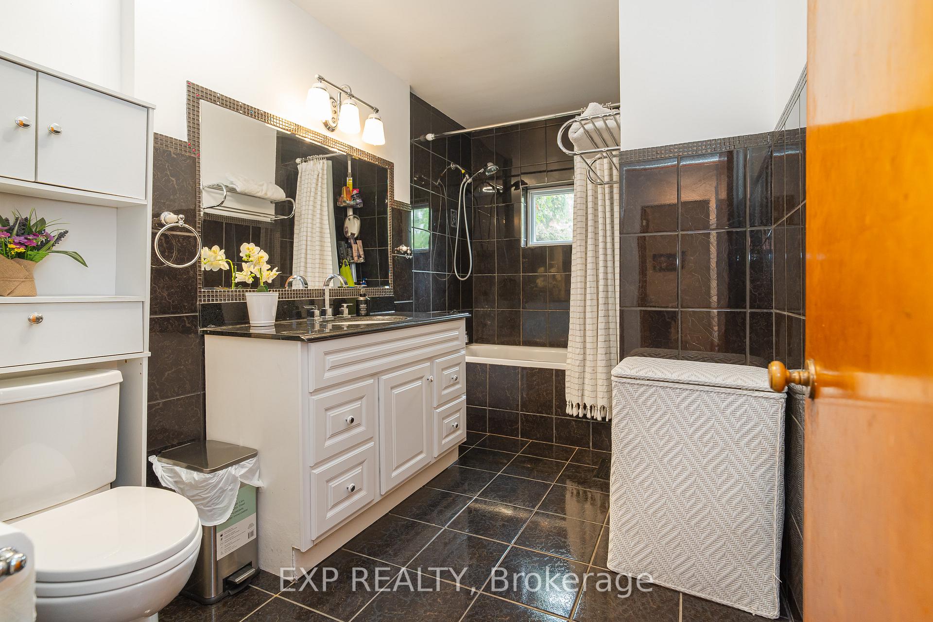Photo 16 of 1807 Second Line Road, Ottawa, Kanata - Kanata (North West) — HOMEH