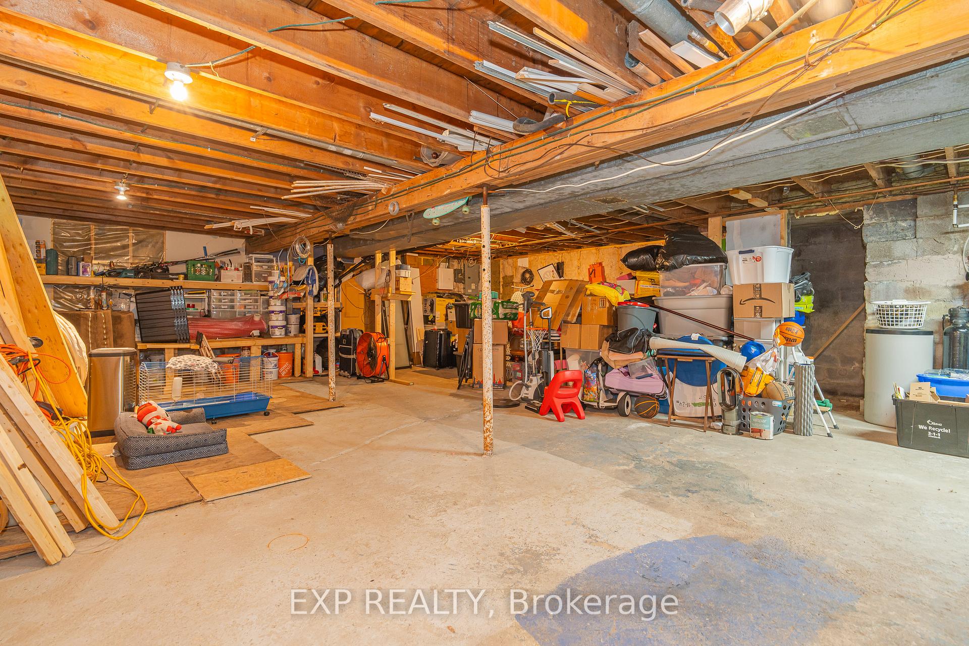 Photo 23 of 1807 Second Line Road, Ottawa, Kanata - Kanata (North West) — HOMEH