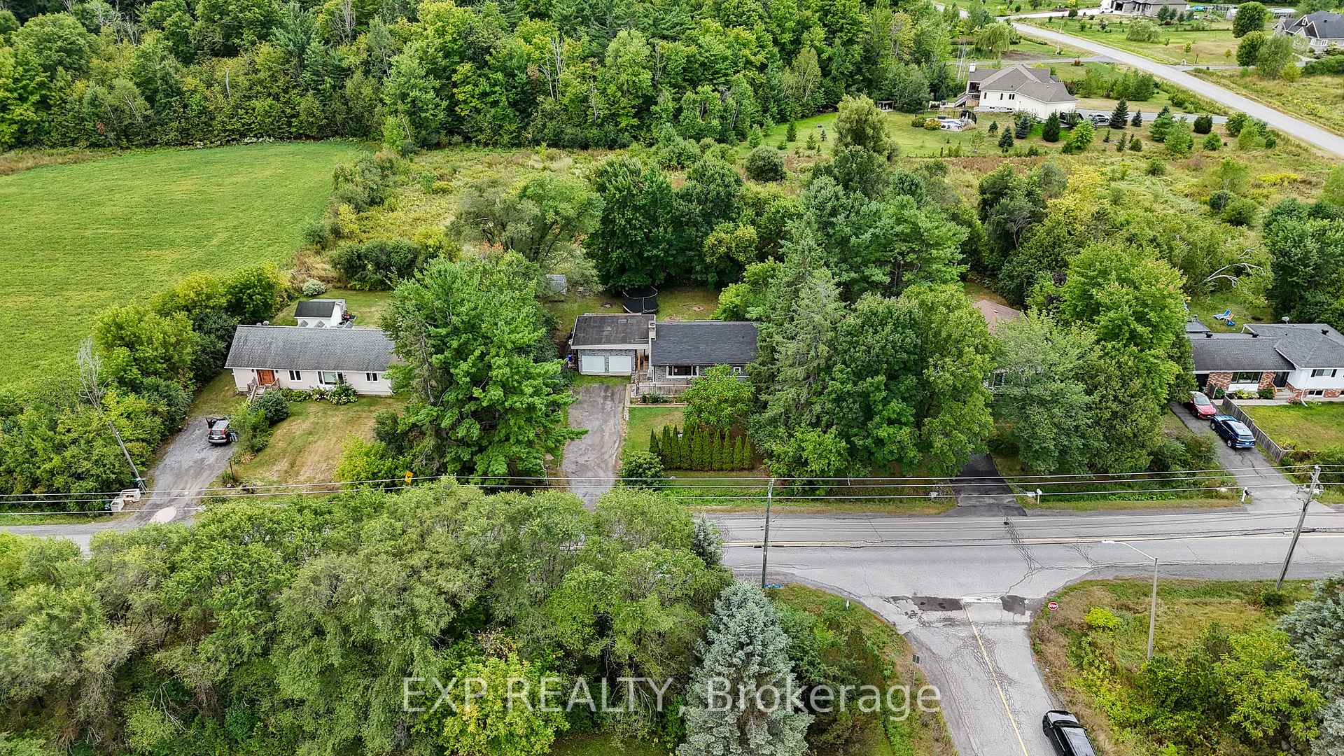 Photo 42 of 1807 Second Line Road, Ottawa, Kanata - Kanata (North West) — HOMEH