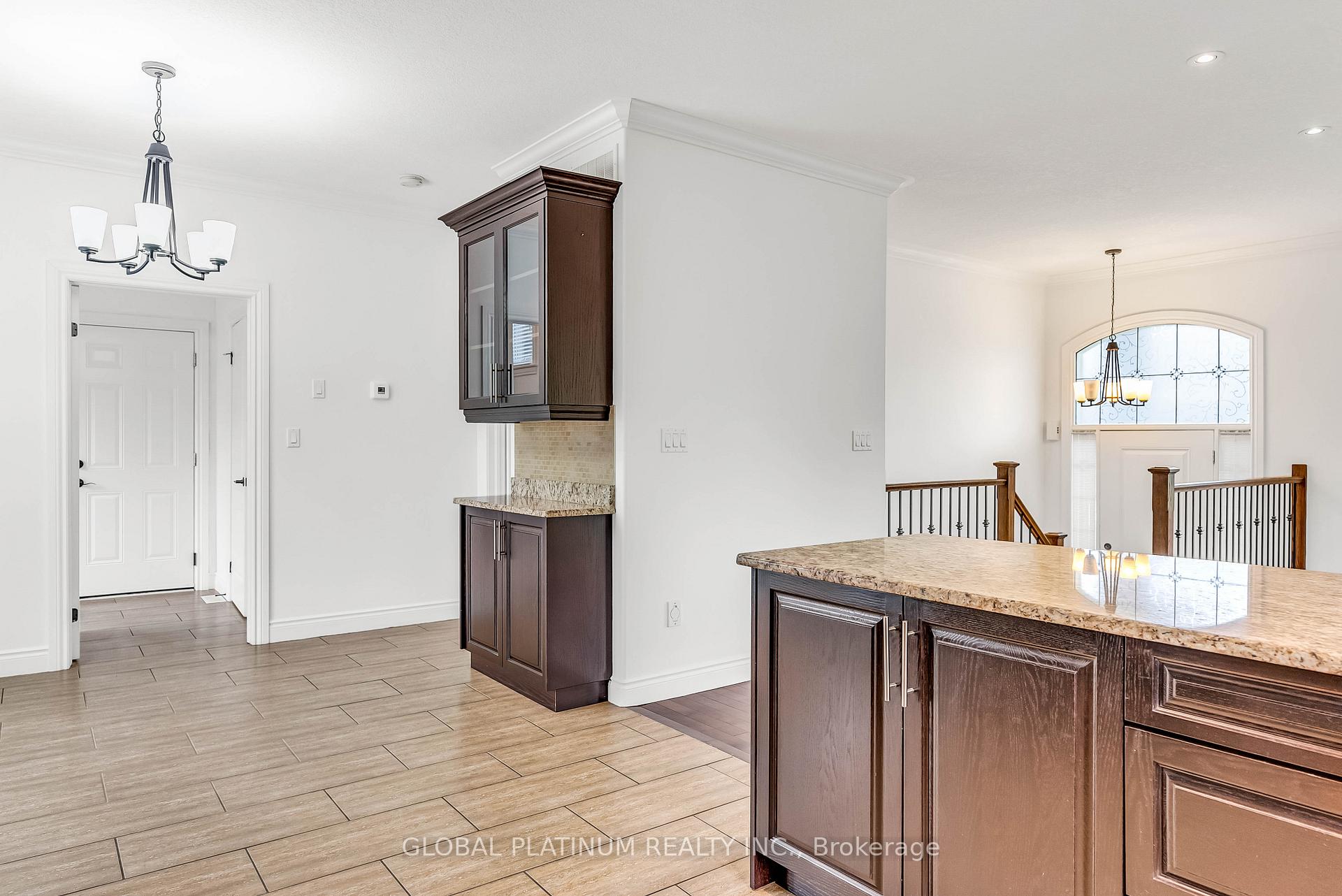 Photo 13 of 111 Schweitzer Street, Kitchener — HOMEH