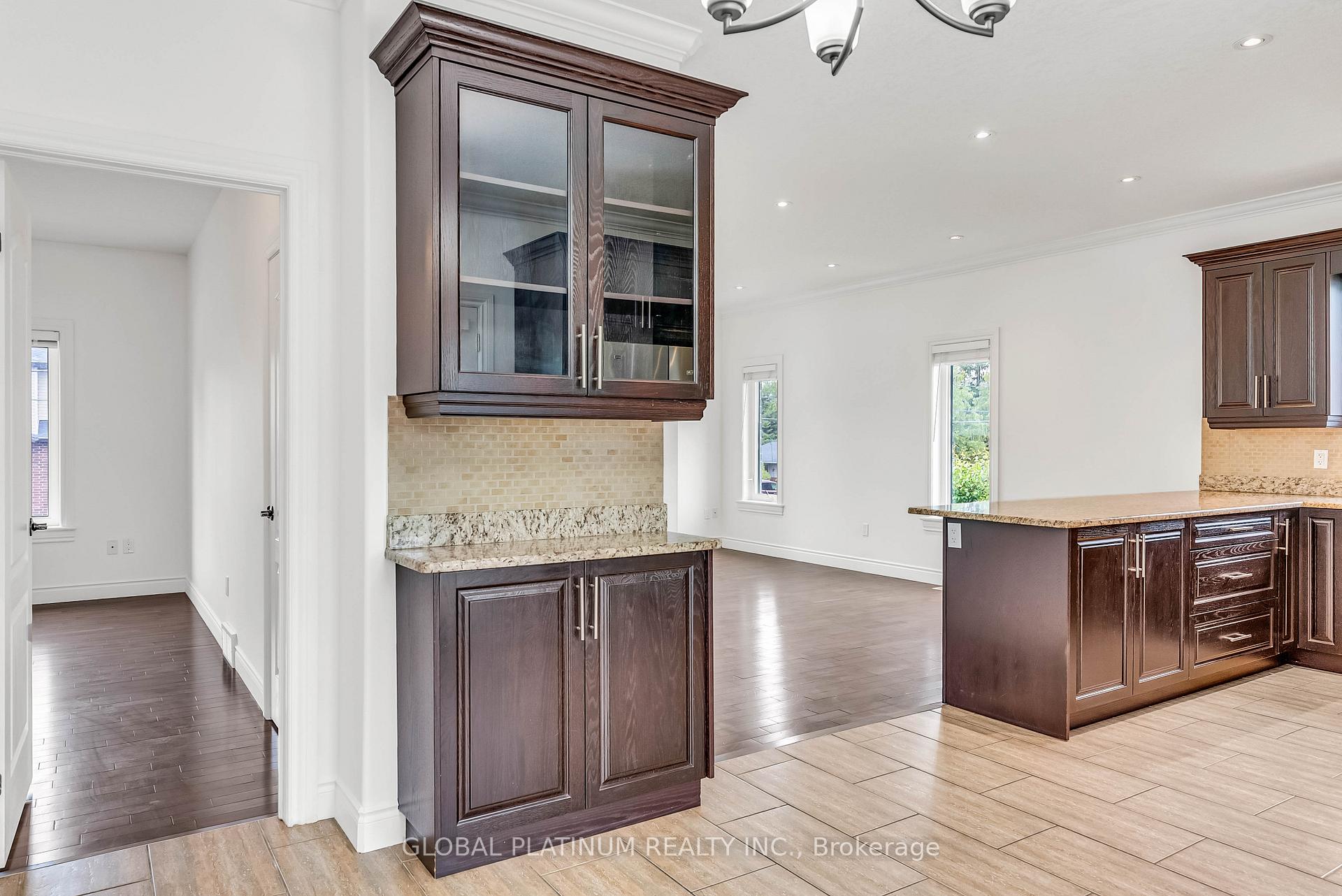 Photo 15 of 111 Schweitzer Street, Kitchener — HOMEH