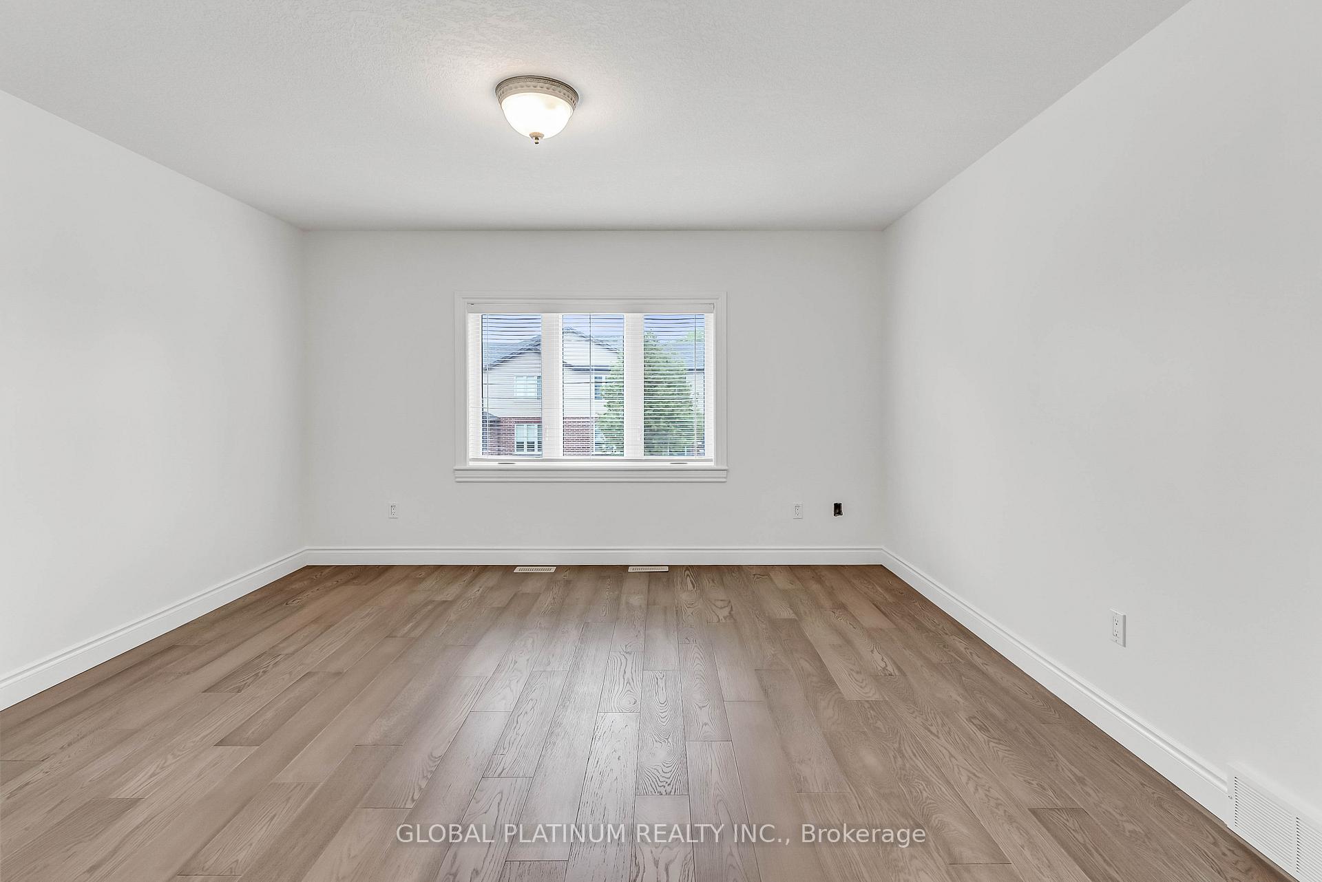 Photo 22 of 111 Schweitzer Street, Kitchener — HOMEH