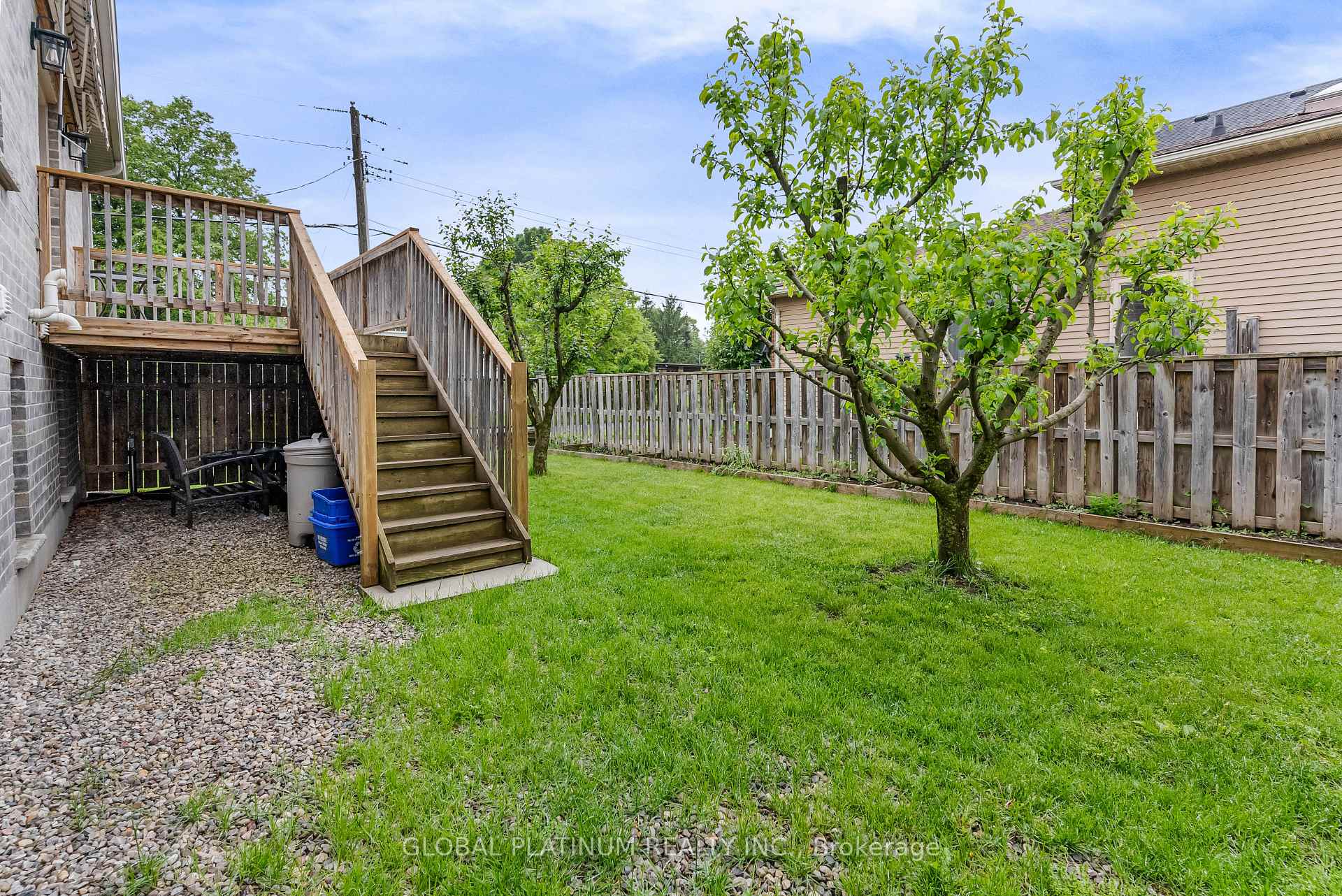 Photo 37 of 111 Schweitzer Street, Kitchener — HOMEH