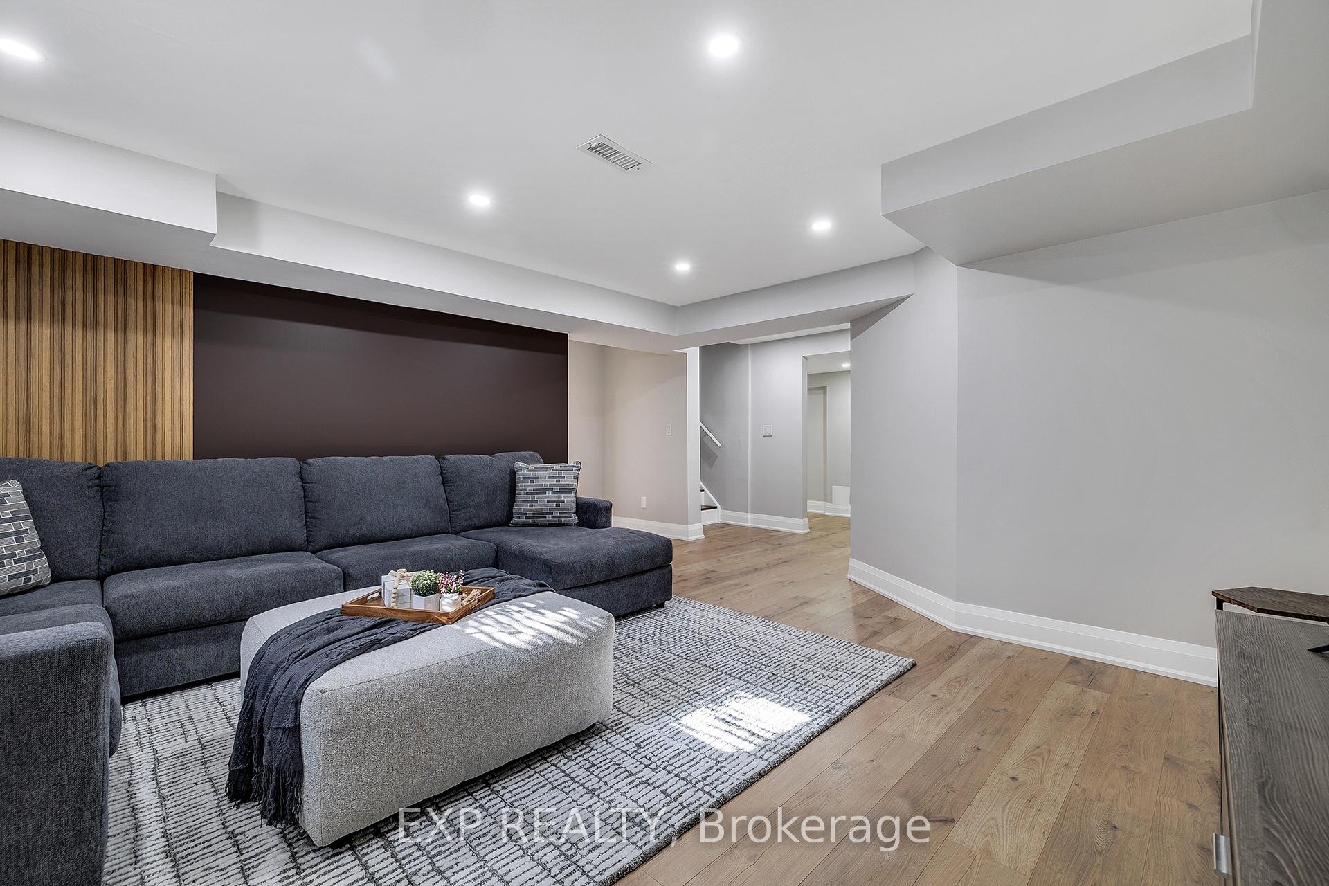 Photo 30 of 1394 Day Terrace, Milton, Ford — HOMEH