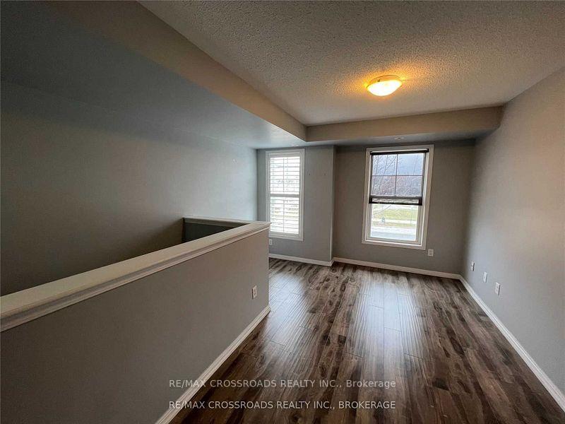 Photo 3 of Unit 1, 2707 Bur Oak Avenue, Markham, Cornell — HOMEH