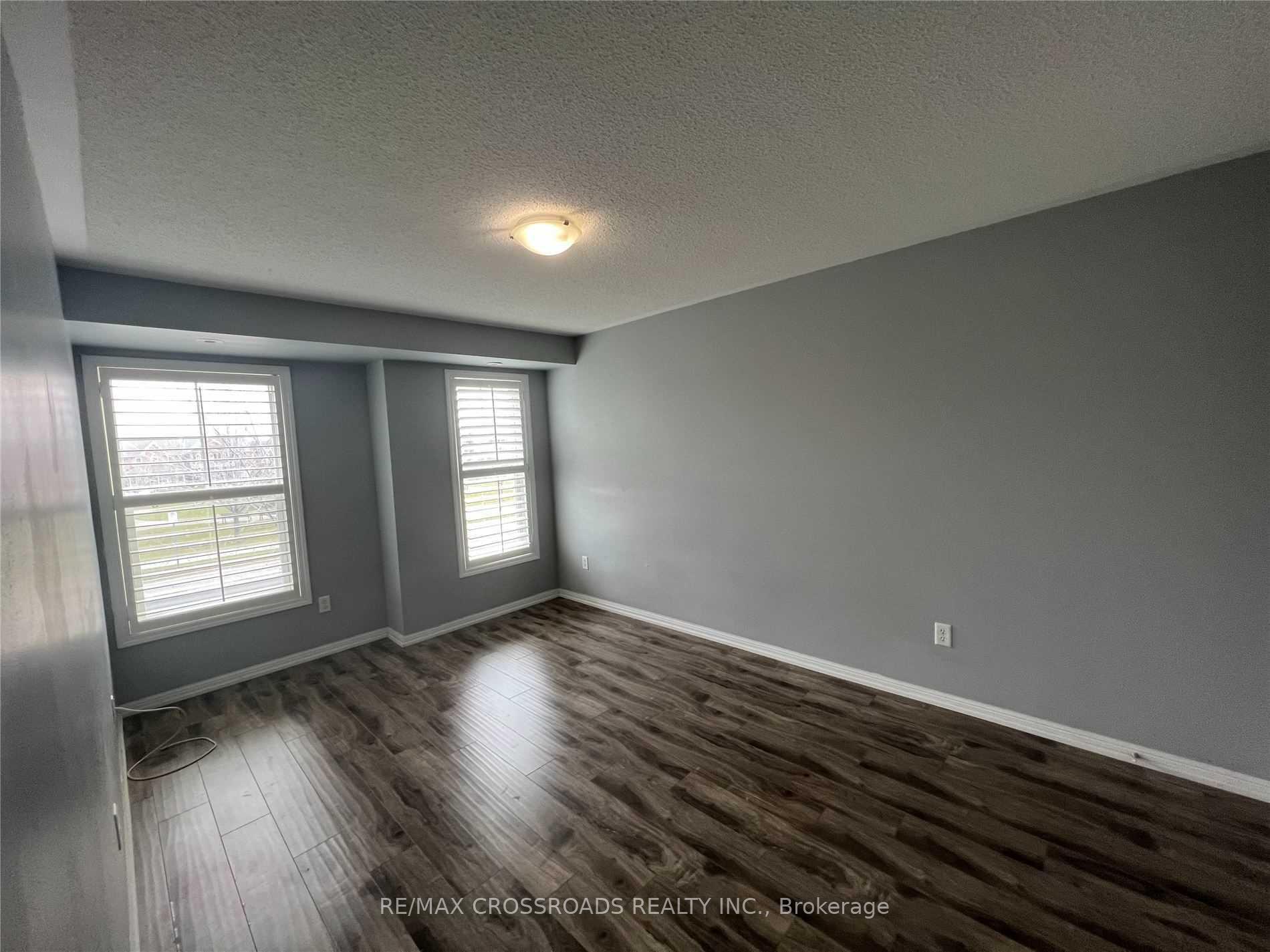 Photo 4 of Unit 1, 2707 Bur Oak Avenue, Markham, Cornell — HOMEH