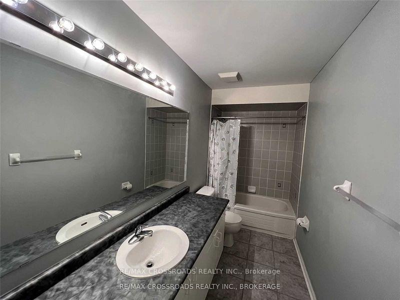 Photo 5 of Unit 1, 2707 Bur Oak Avenue, Markham, Cornell — HOMEH