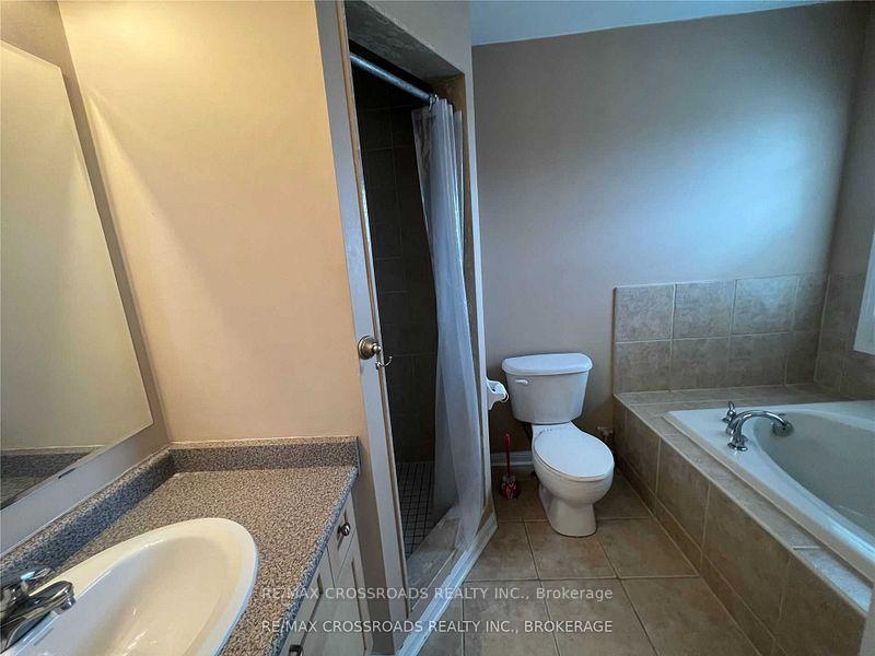 Photo 7 of Unit 1, 2707 Bur Oak Avenue, Markham, Cornell — HOMEH