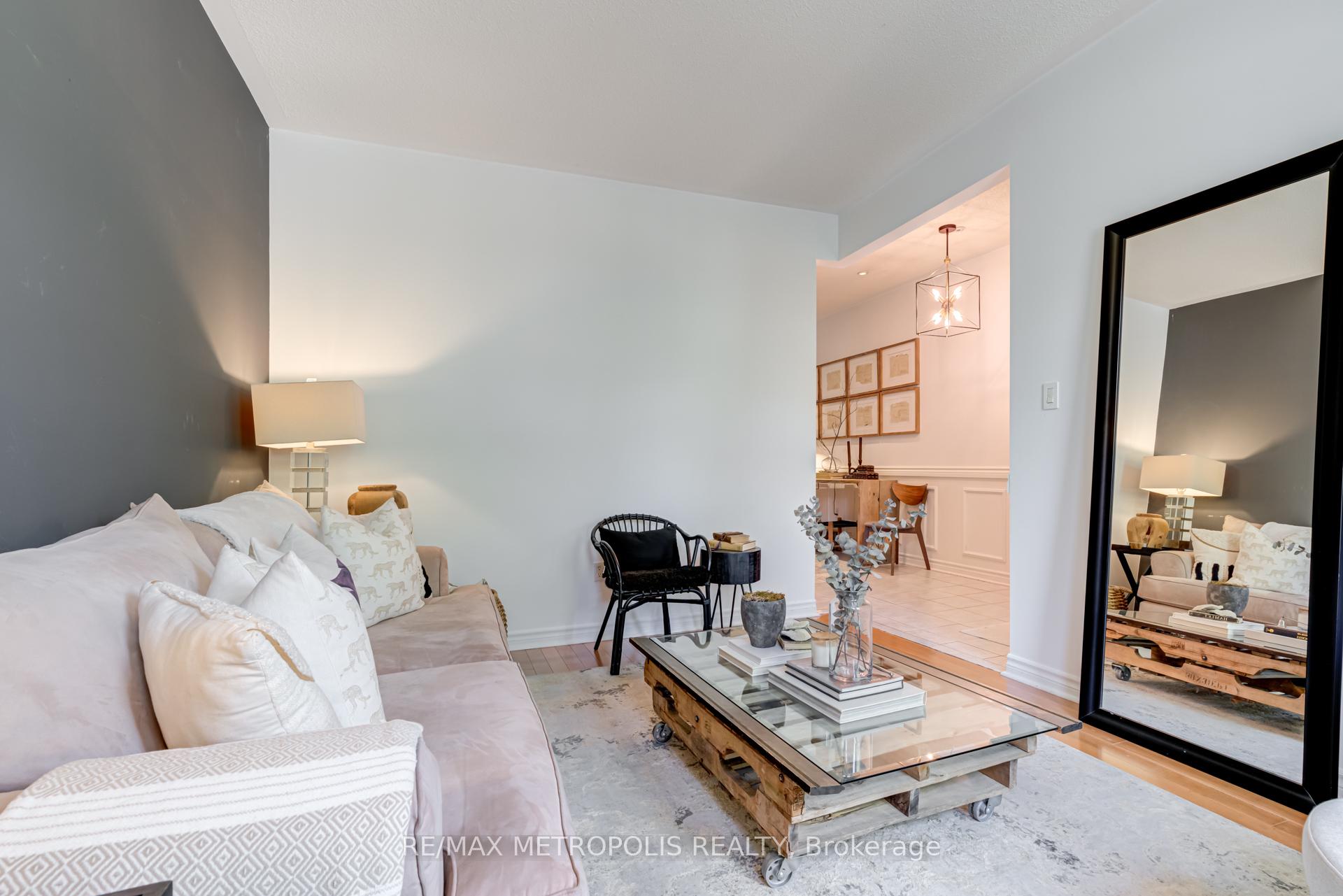 Photo 6 of 19 Miramar Drive, Markham, Greensborough — HOMEH