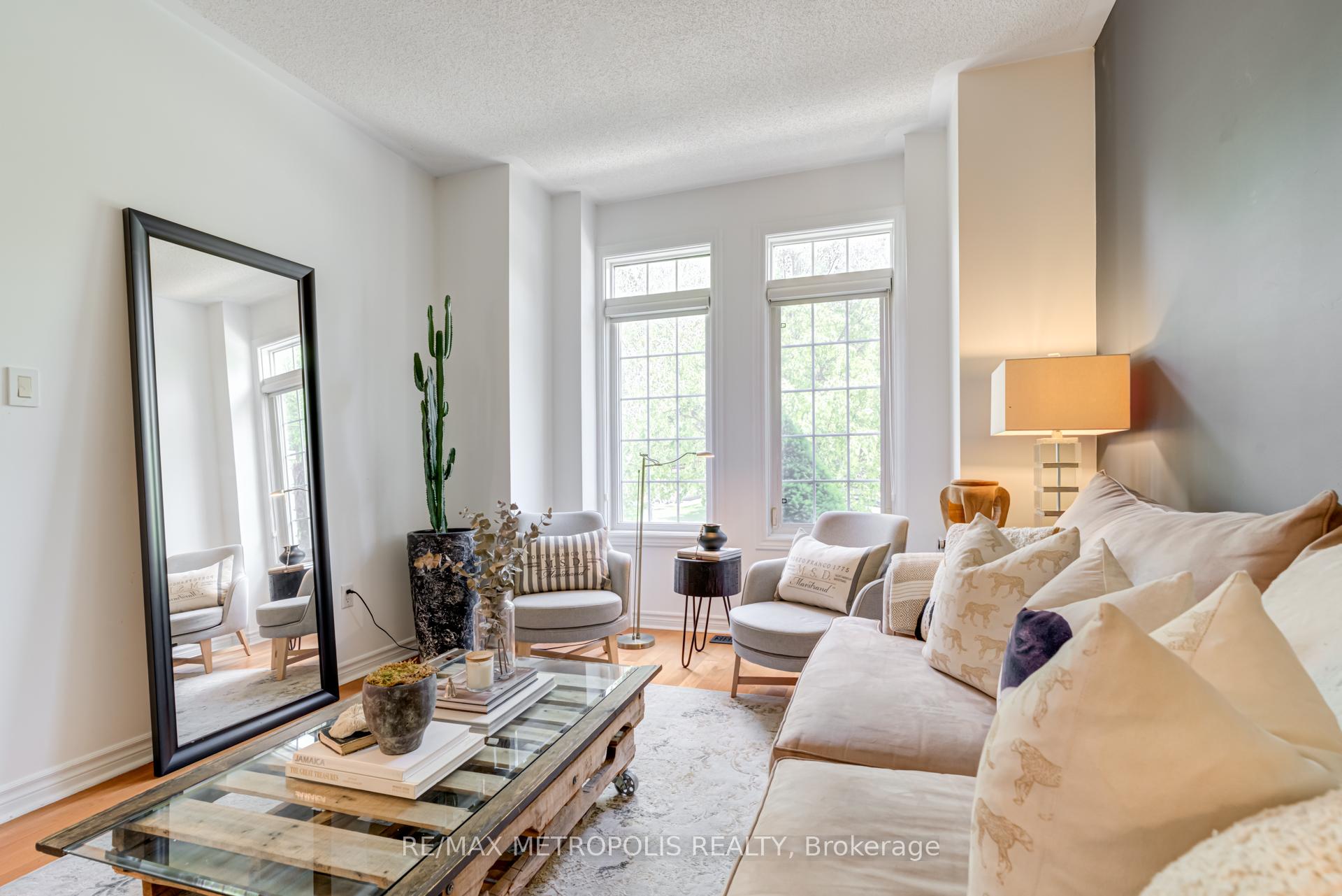 Photo 7 of 19 Miramar Drive, Markham, Greensborough — HOMEH