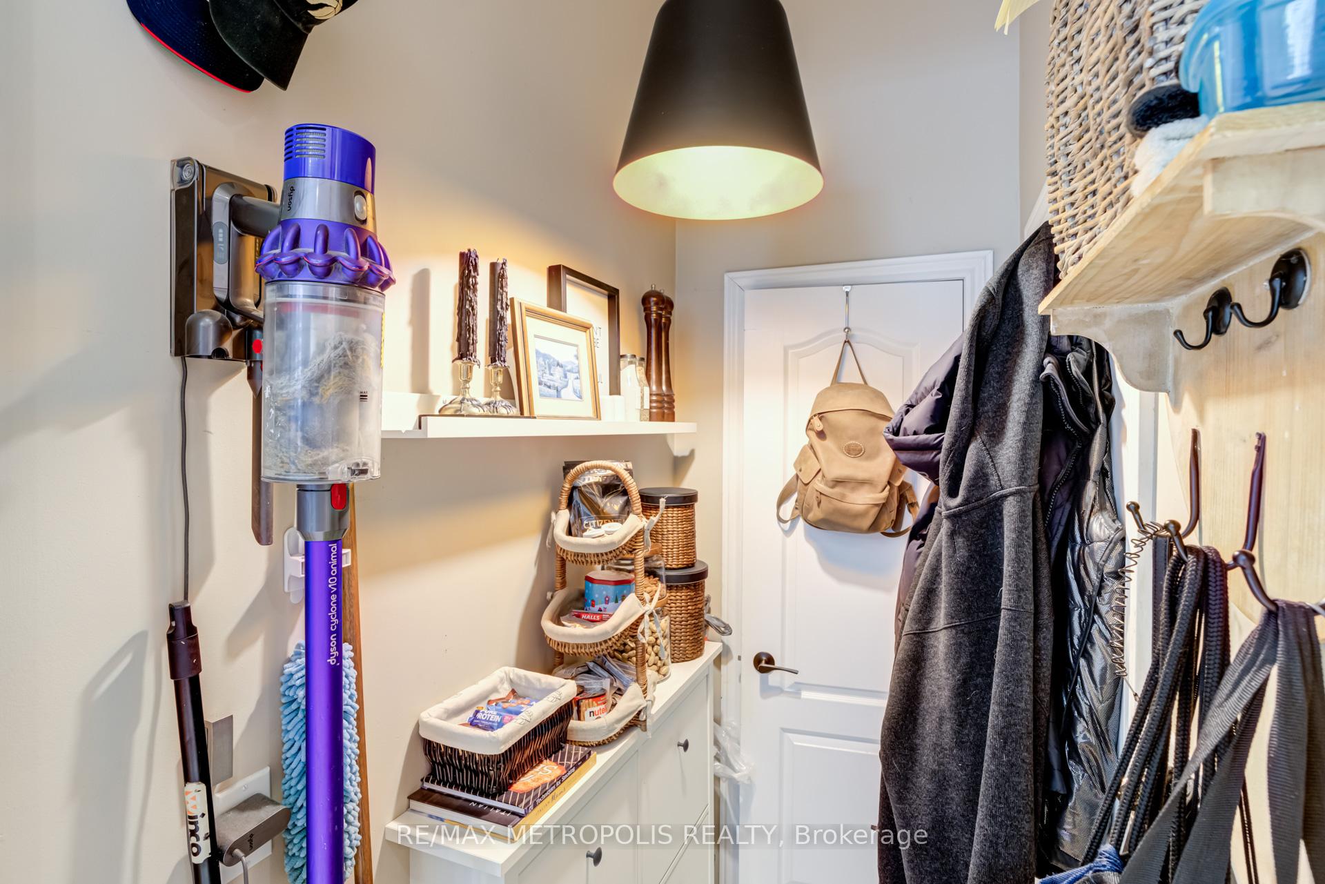Photo 20 of 19 Miramar Drive, Markham, Greensborough — HOMEH