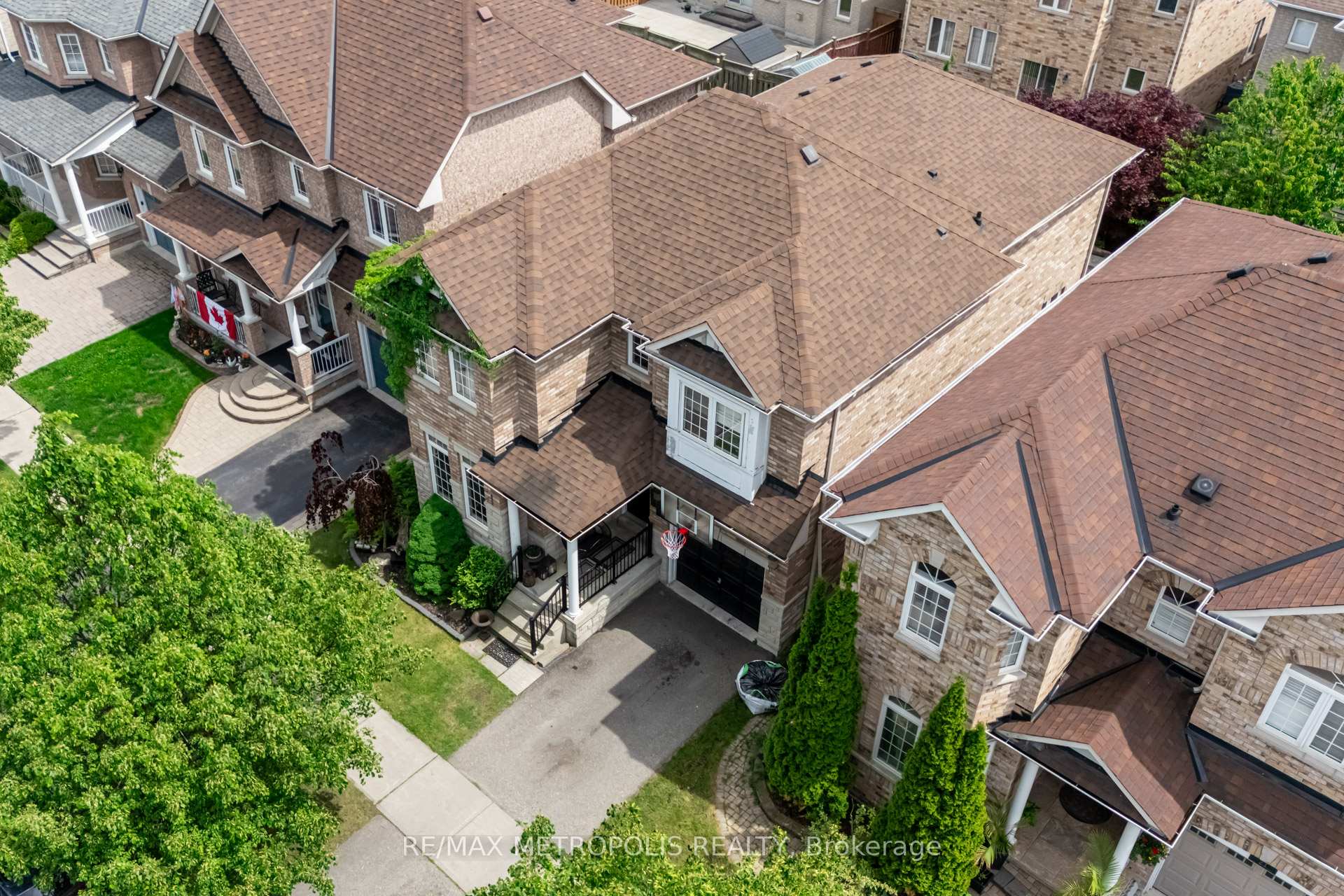 Photo 35 of 19 Miramar Drive, Markham, Greensborough — HOMEH