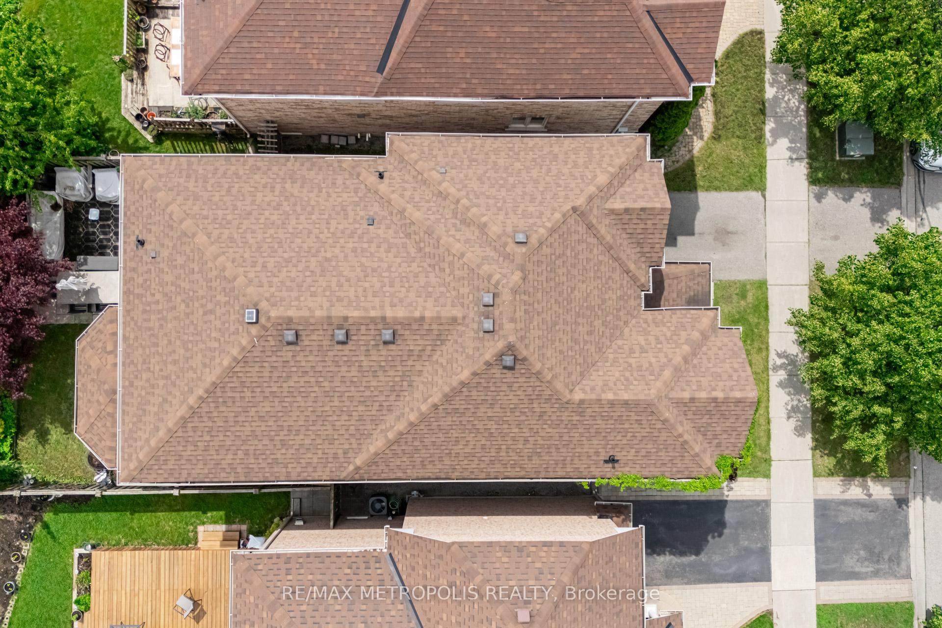 Photo 36 of 19 Miramar Drive, Markham, Greensborough — HOMEH