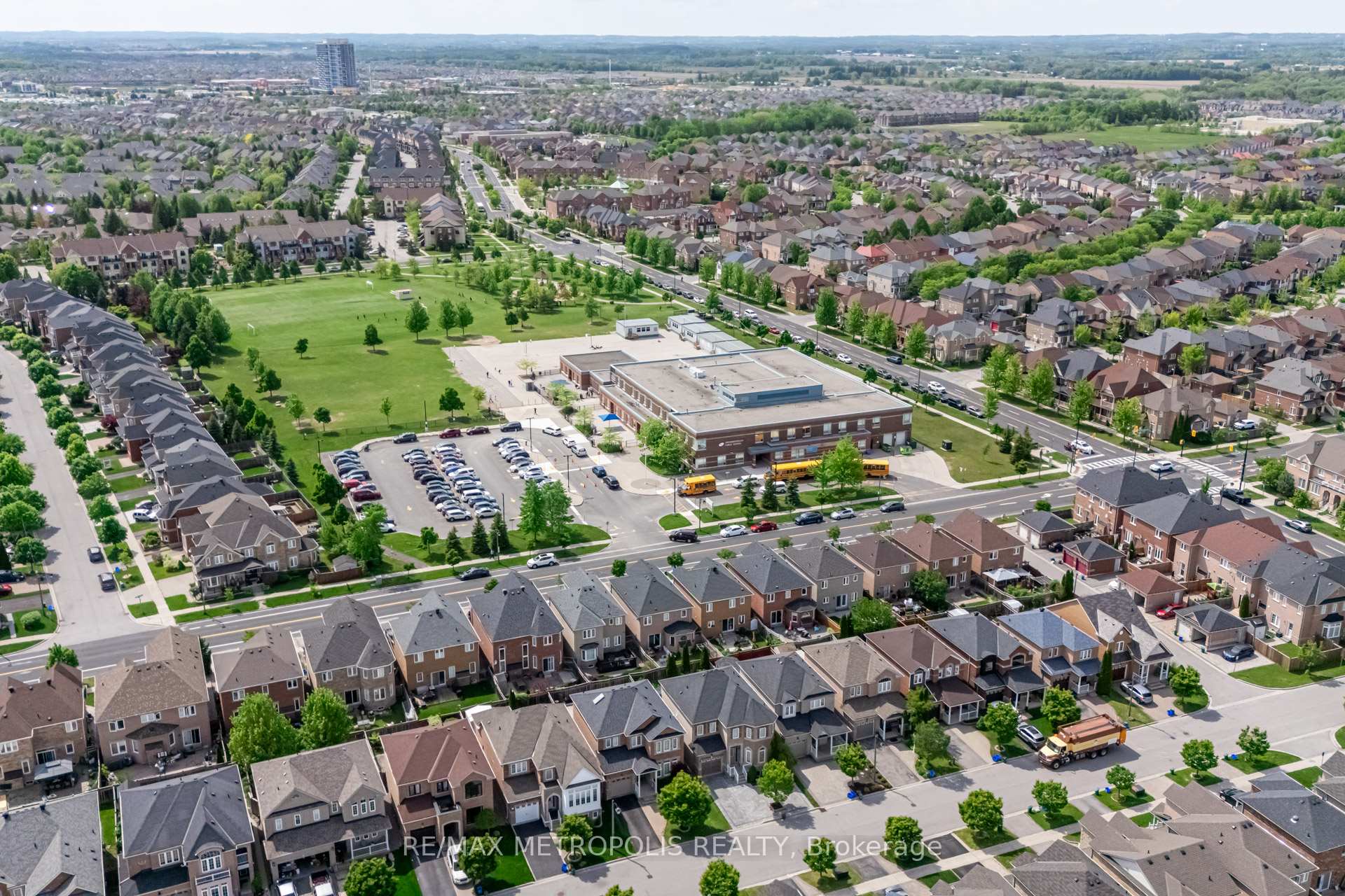 Photo 45 of 19 Miramar Drive, Markham, Greensborough — HOMEH