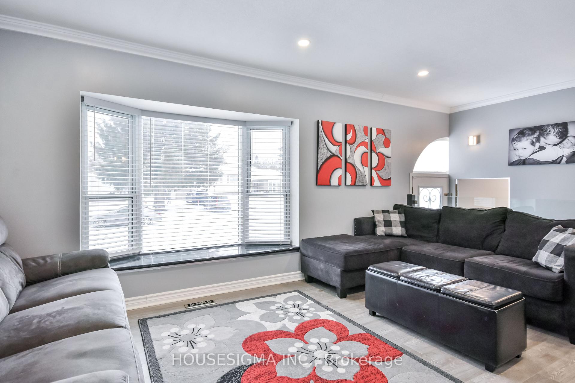 Photo 6 of 229 Sunset Crescent, Innisfil, Stroud — HOMEH