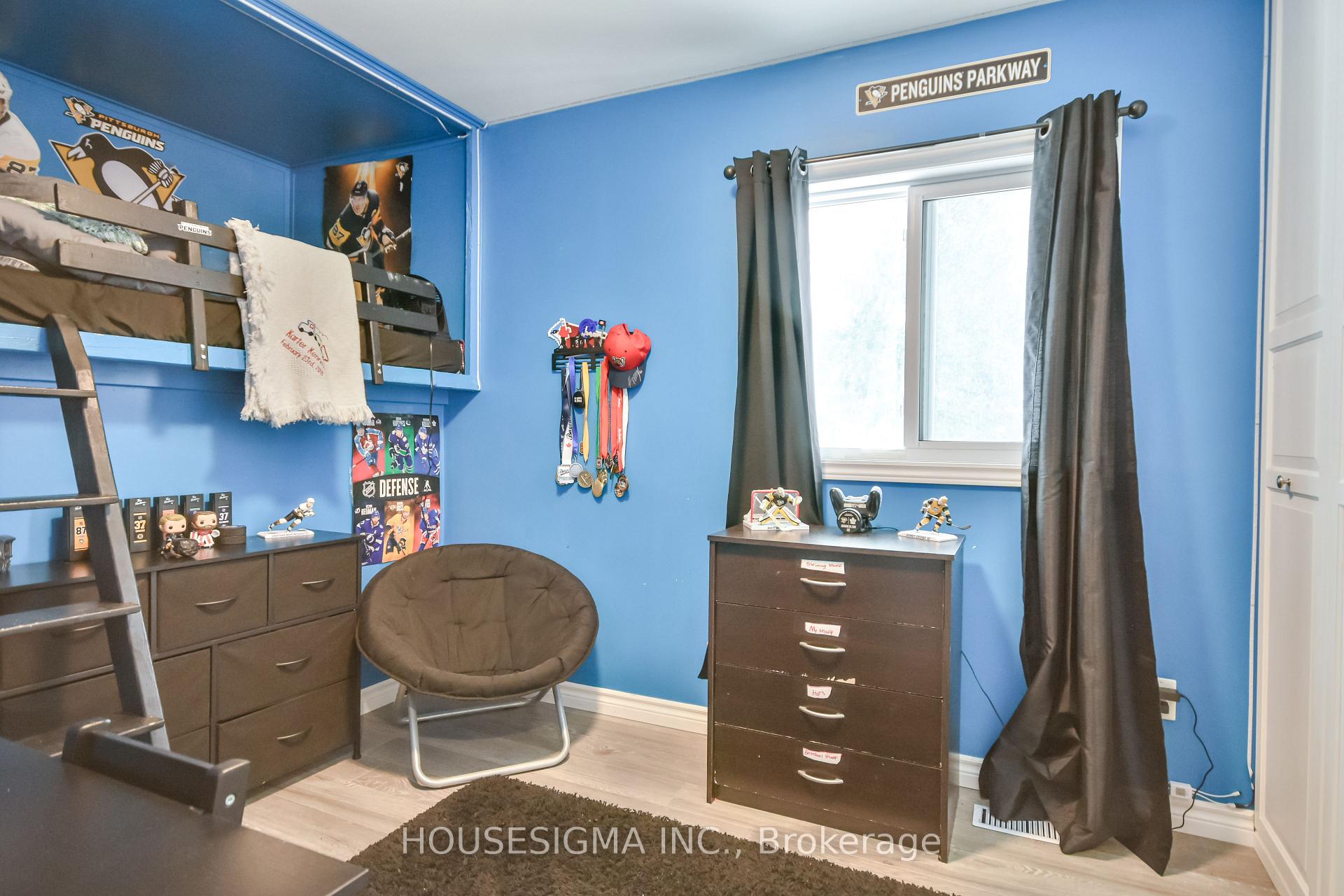 Photo 18 of 229 Sunset Crescent, Innisfil, Stroud — HOMEH