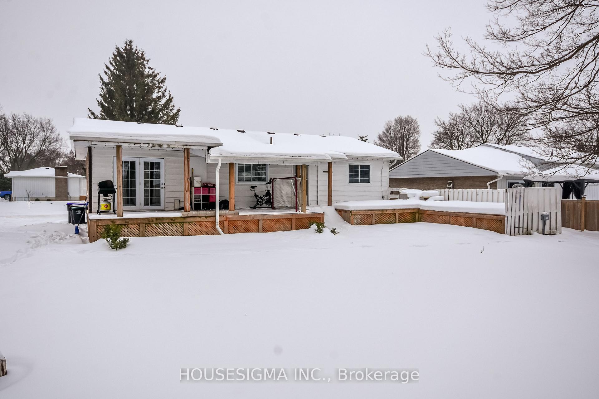 Photo 42 of 229 Sunset Crescent, Innisfil, Stroud — HOMEH
