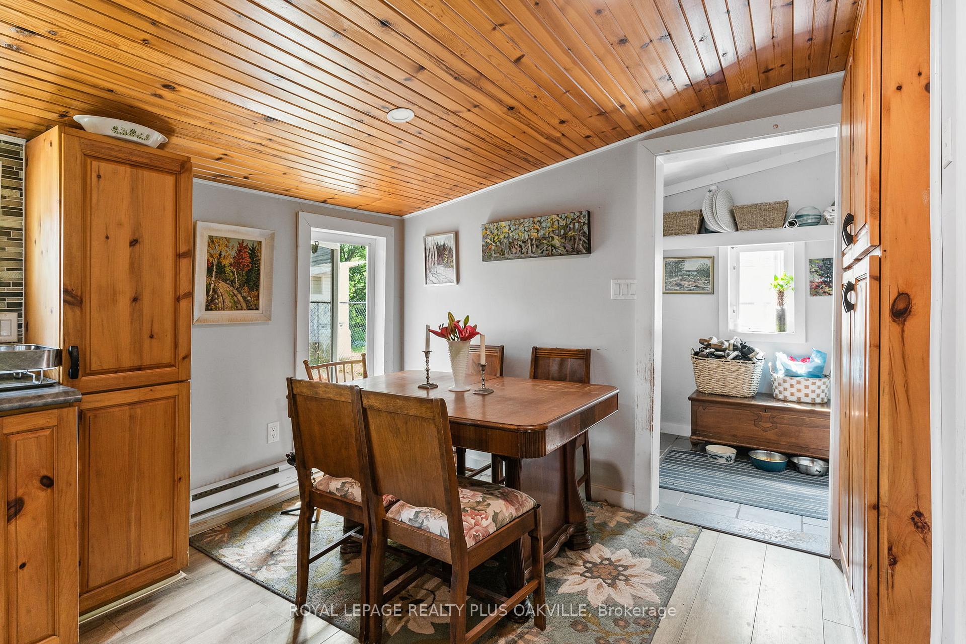 Photo 6 of 322 Bobcaygeon Road, Minden Hills, Minden — HOMEH