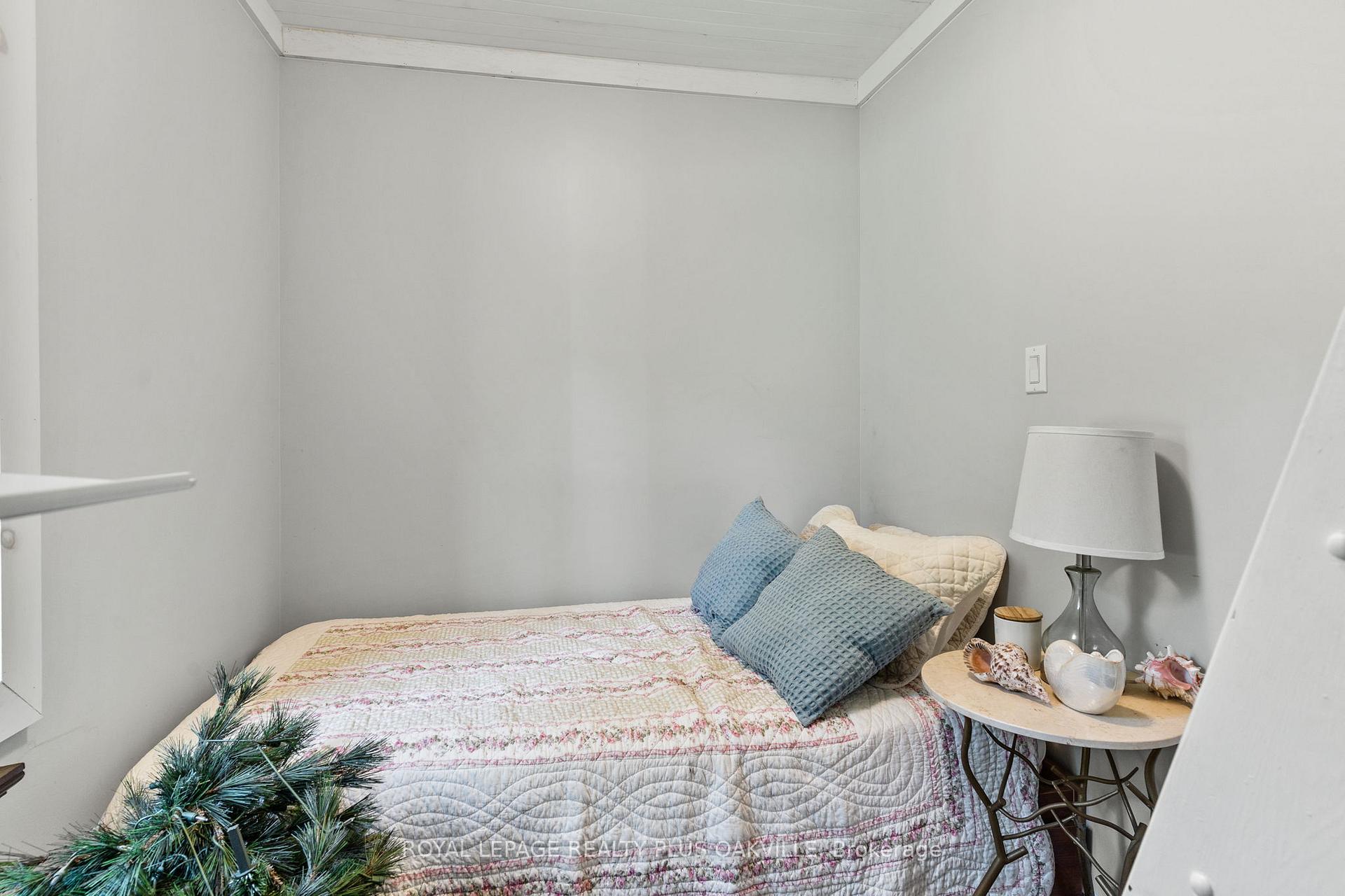 Photo 15 of 322 Bobcaygeon Road, Minden Hills, Minden — HOMEH