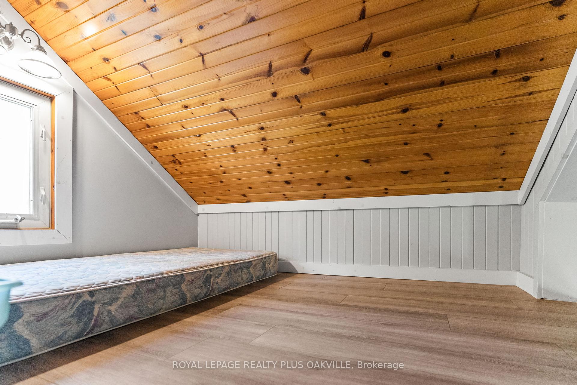 Photo 18 of 322 Bobcaygeon Road, Minden Hills, Minden — HOMEH