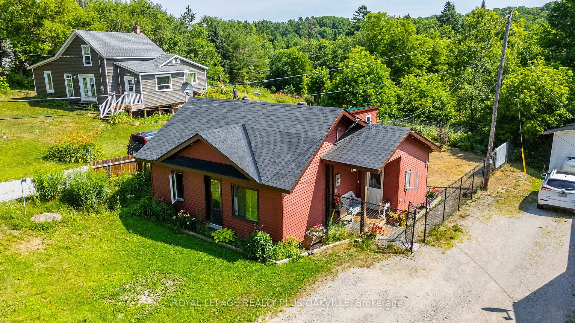 Photo 24 of 322 Bobcaygeon Road, Minden Hills, Minden — HOMEH