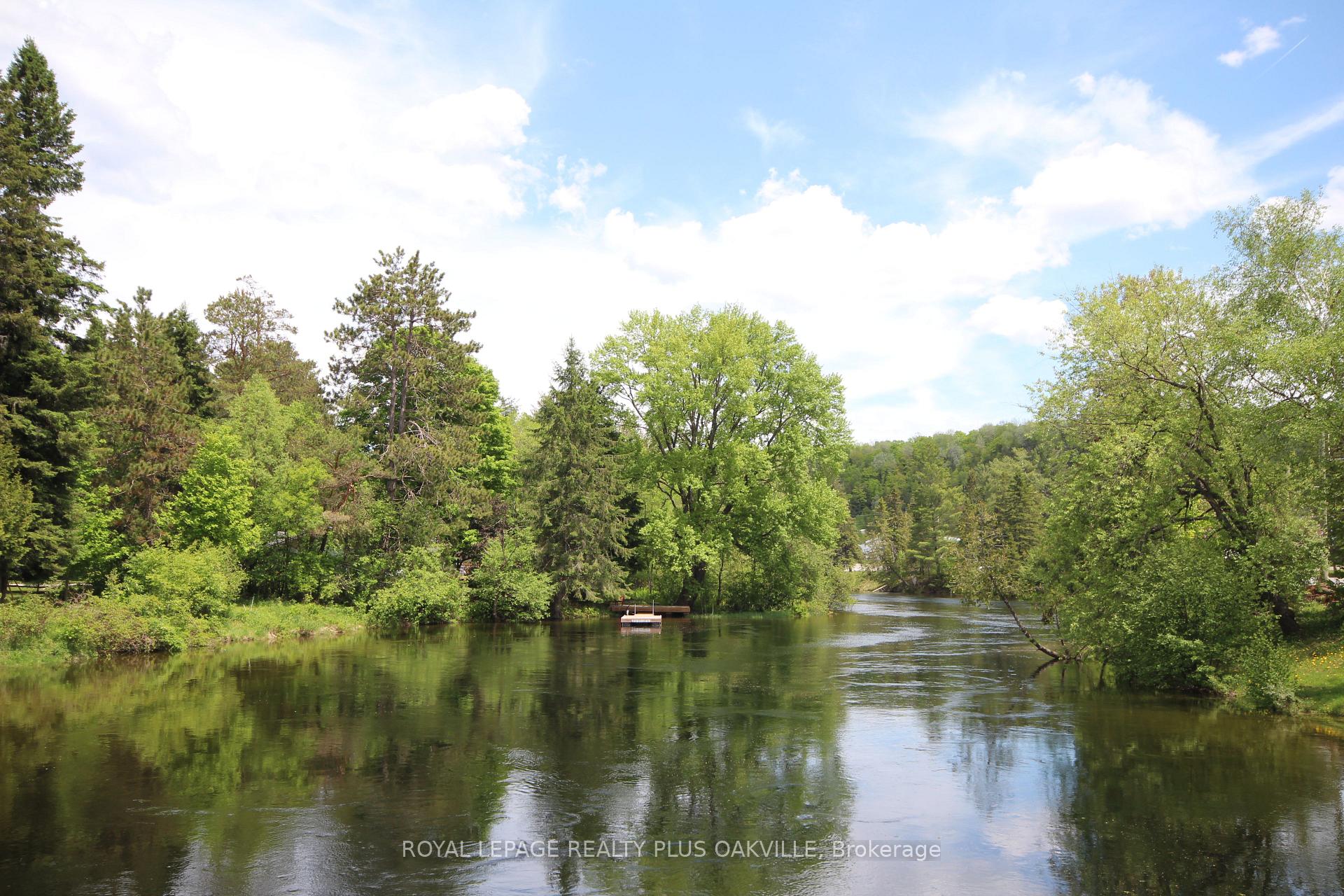 Photo 37 of 322 Bobcaygeon Road, Minden Hills, Minden — HOMEH