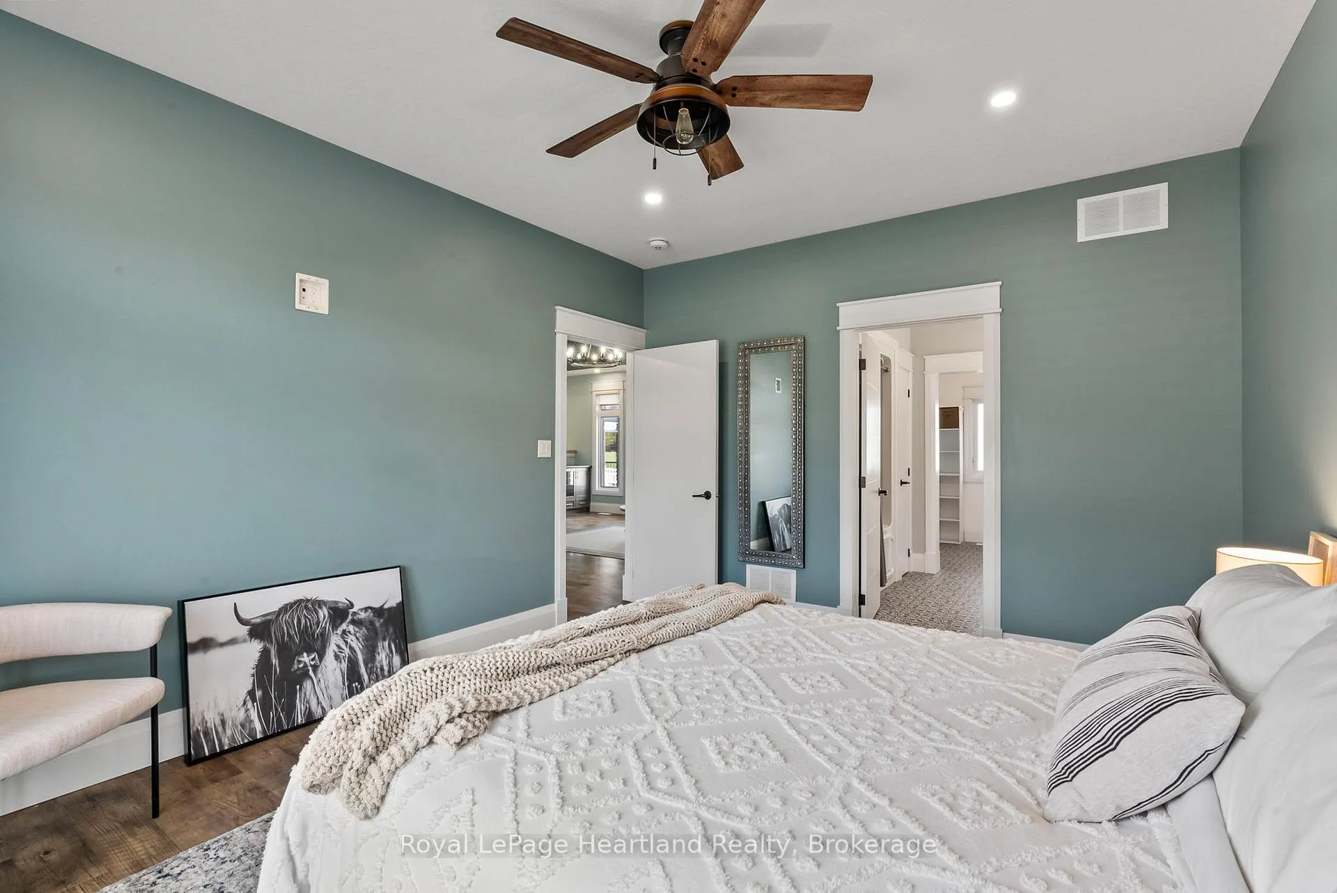 Photo 18 of 411 Jane Street, Minto — HOMEH