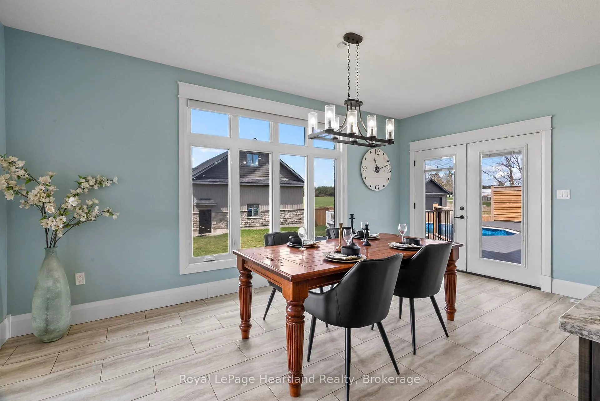 Photo 31 of 411 Jane Street, Minto — HOMEH