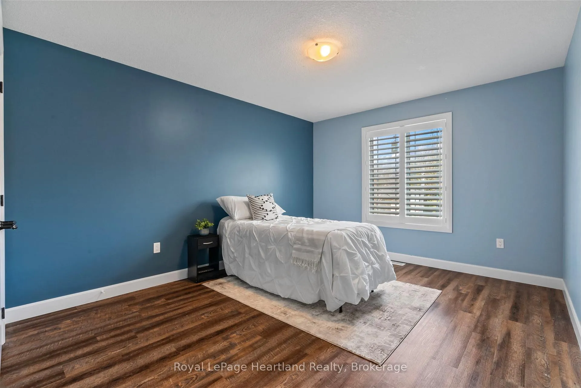 Photo 36 of 411 Jane Street, Minto — HOMEH