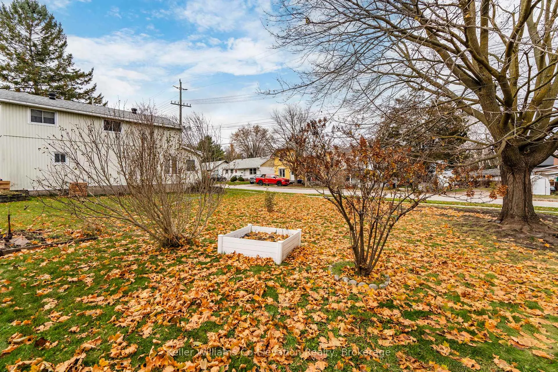 Photo 22 of 188 Fourth Street, Midland — HOMEH