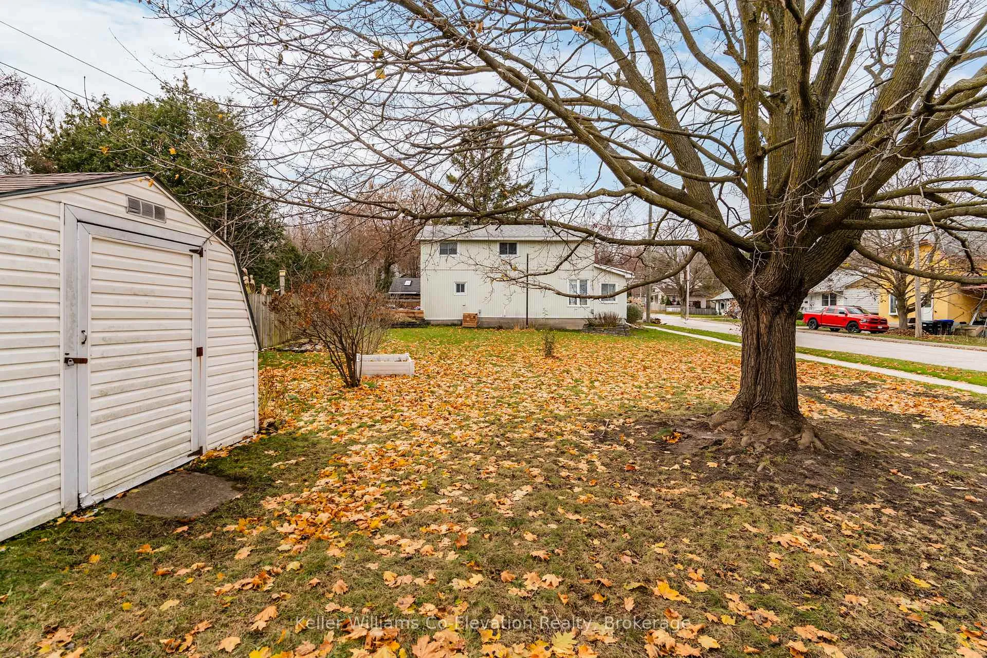 Photo 26 of 188 Fourth Street, Midland — HOMEH