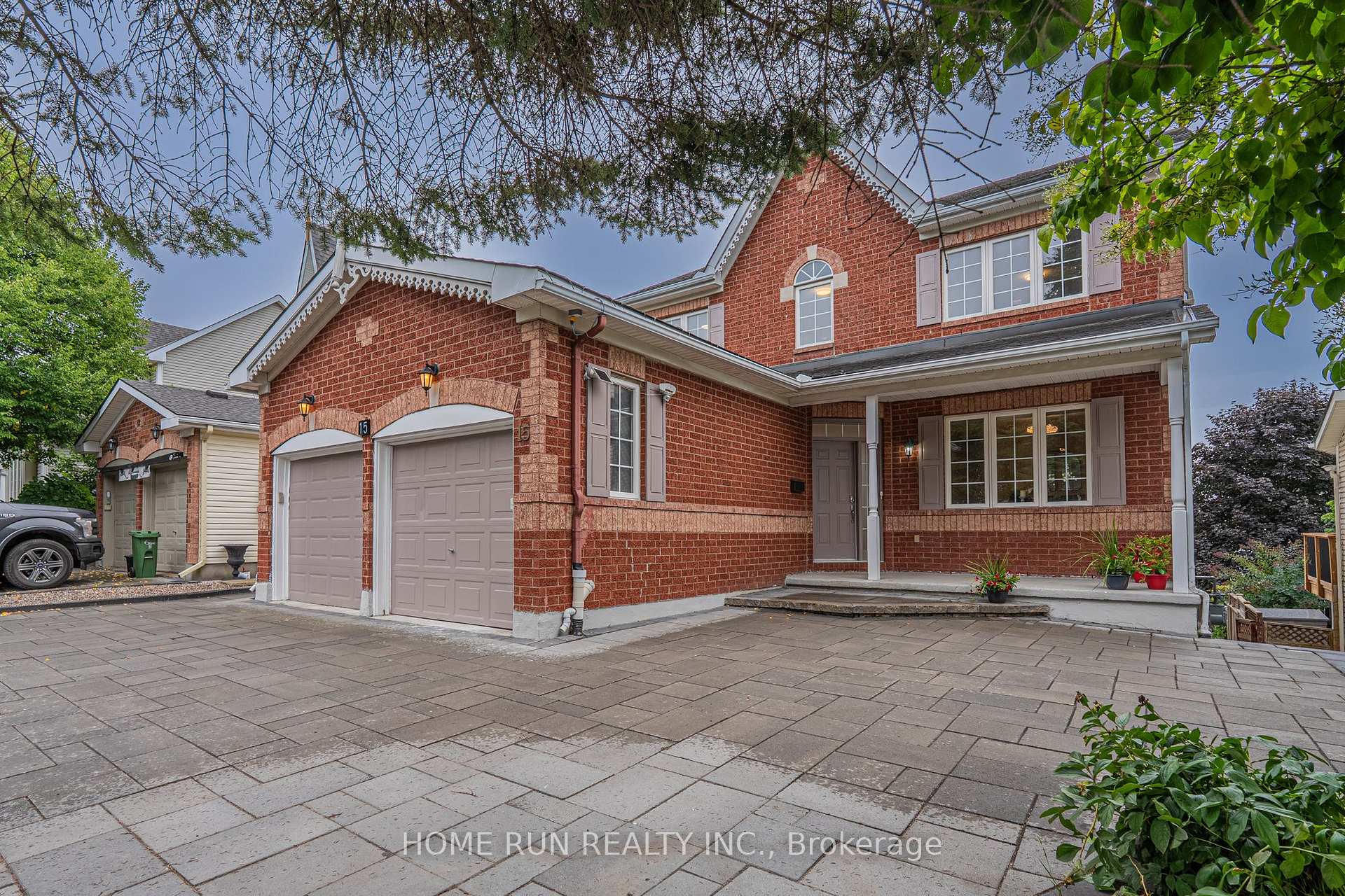 Front of 15 Cheltonia Way