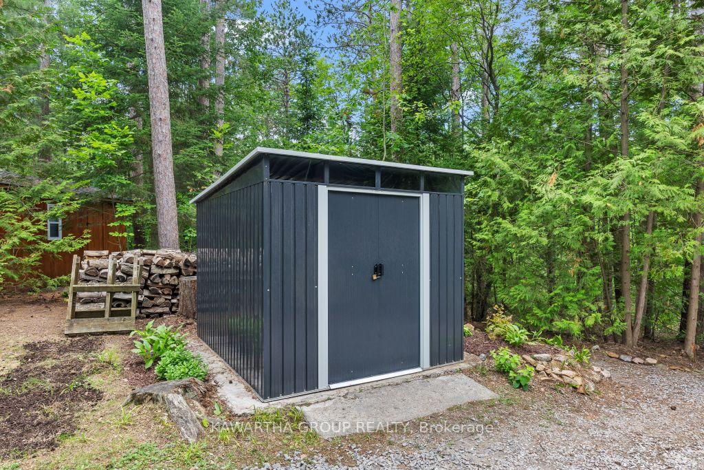 Photo 31 of 1339 Spar Lake Road, Minden Hills, Lutterworth — HOMEH