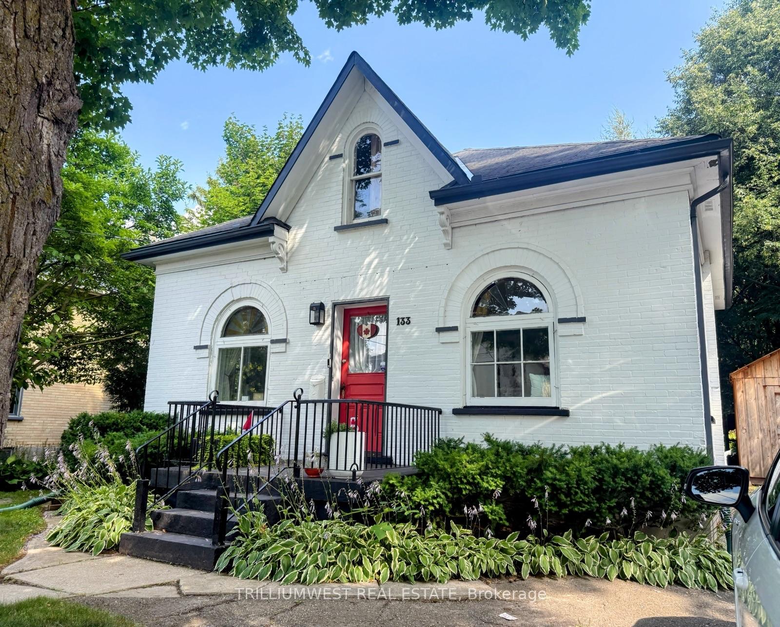 Photo 3 of 133 David Street, Kitchener, Victoria Park — HOMEH