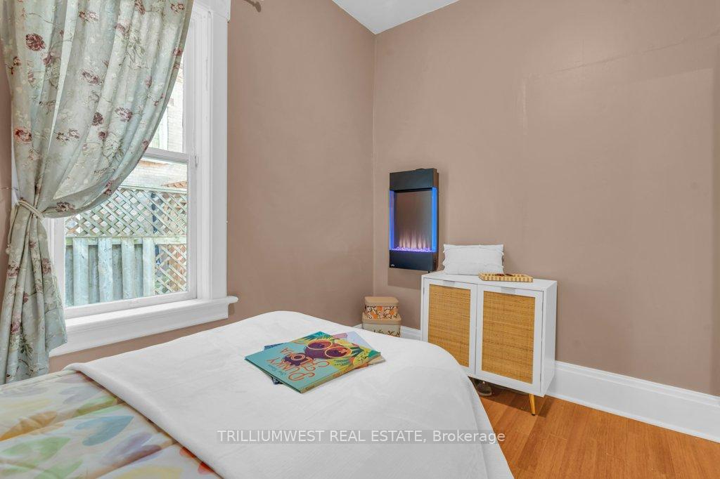 Photo 17 of 133 David Street, Kitchener, Victoria Park — HOMEH