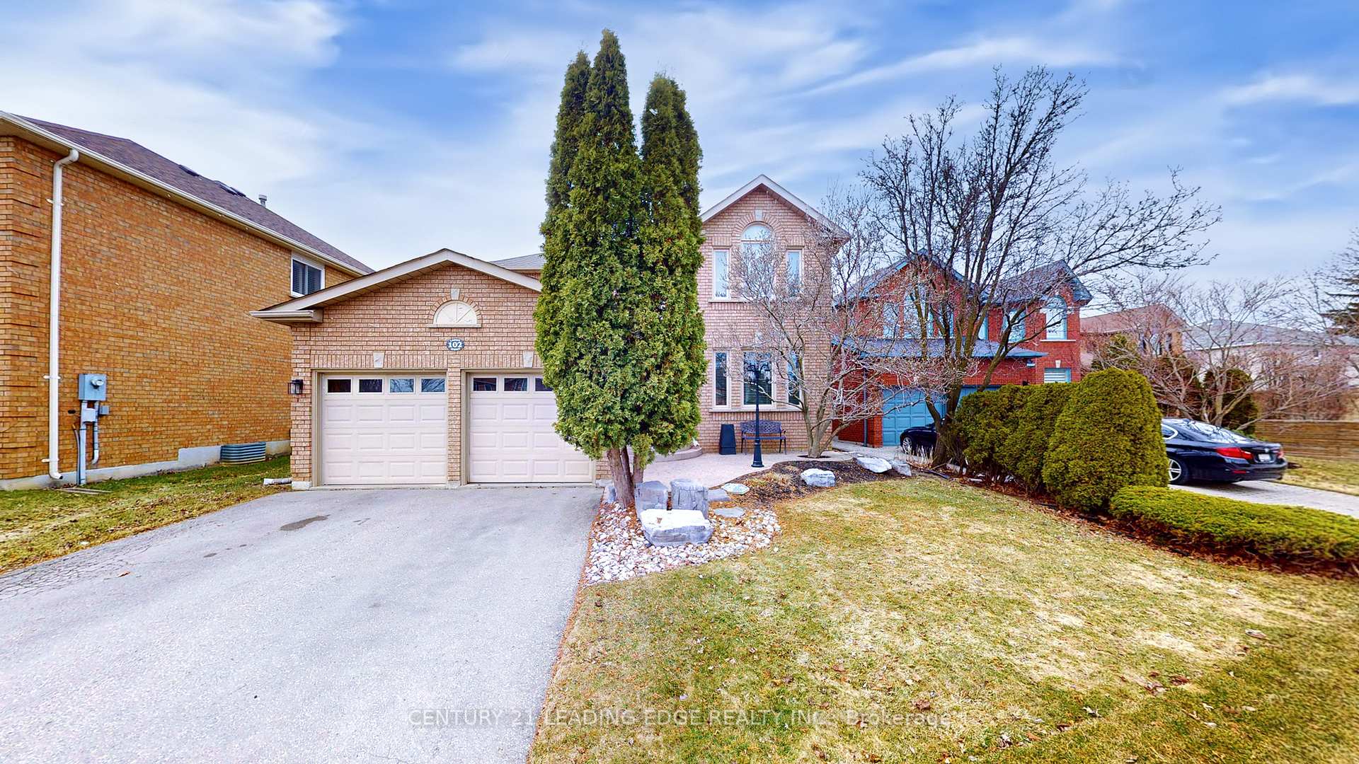 Photo 1 of 102 Larkin Avenue, Markham, Markham Village — HOMEH