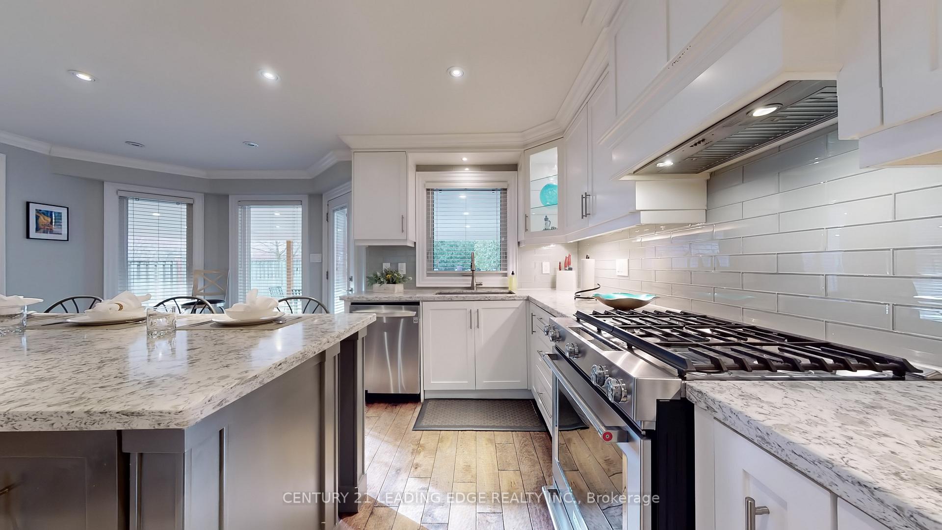 Photo 16 of 102 Larkin Avenue, Markham, Markham Village — HOMEH