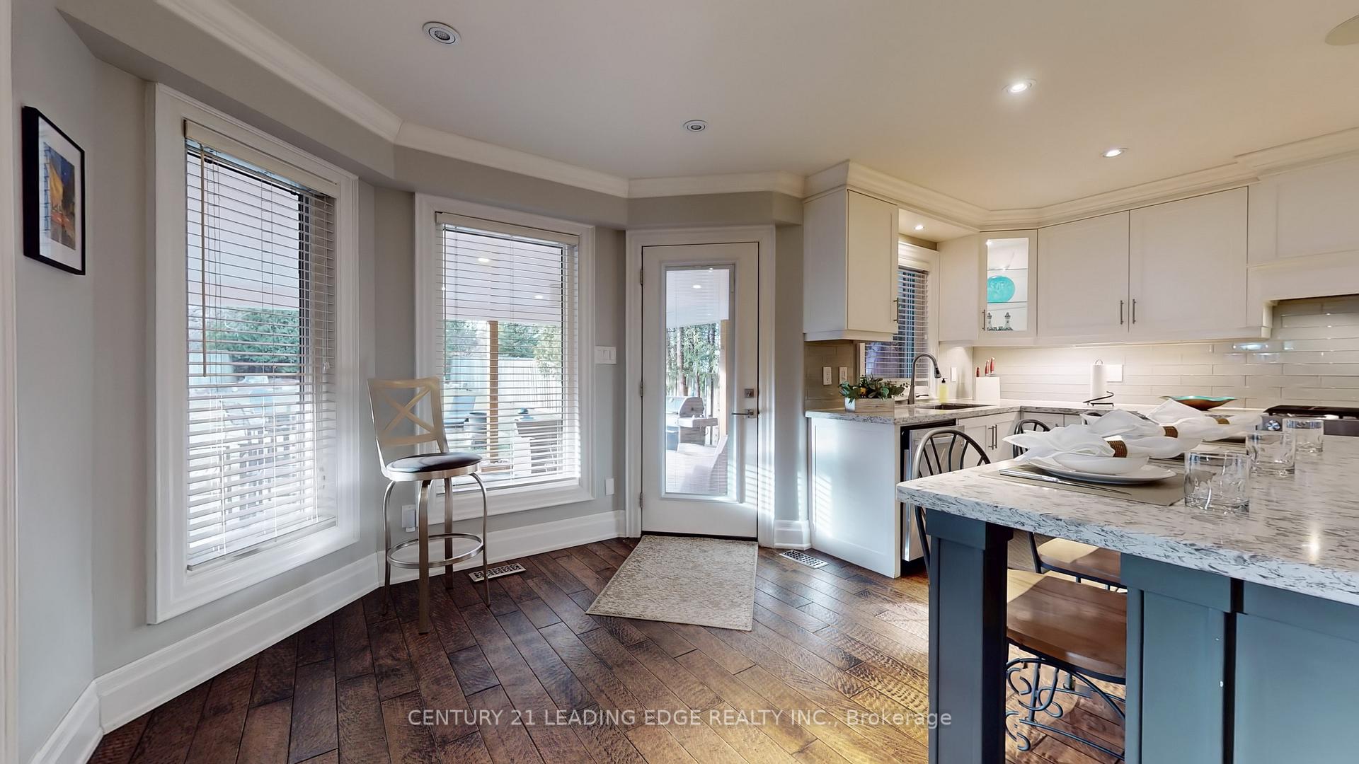 Photo 20 of 102 Larkin Avenue, Markham, Markham Village — HOMEH