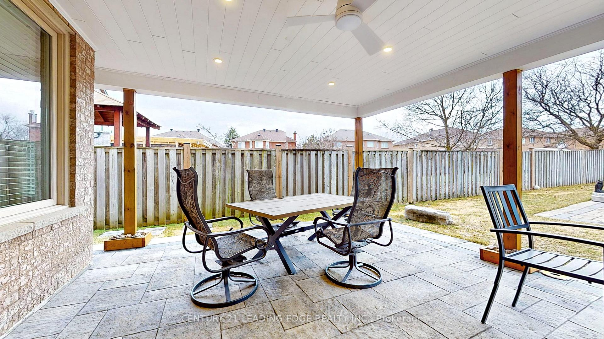 Photo 43 of 102 Larkin Avenue, Markham, Markham Village — HOMEH