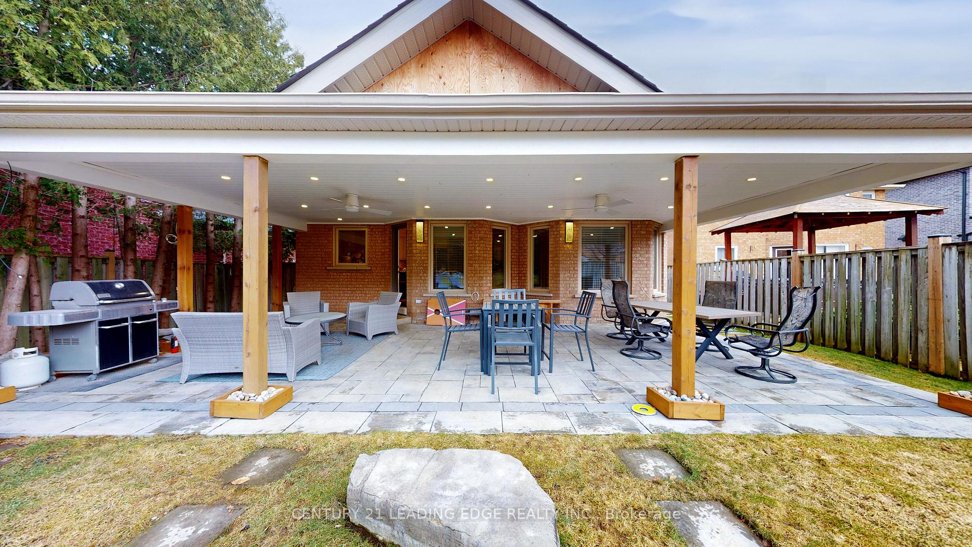 Photo 45 of 102 Larkin Avenue, Markham, Markham Village — HOMEH