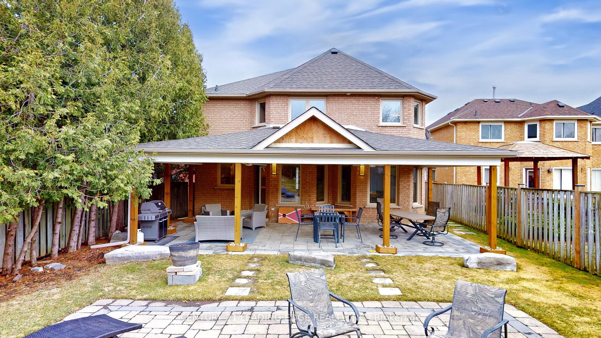 Photo 46 of 102 Larkin Avenue, Markham, Markham Village — HOMEH