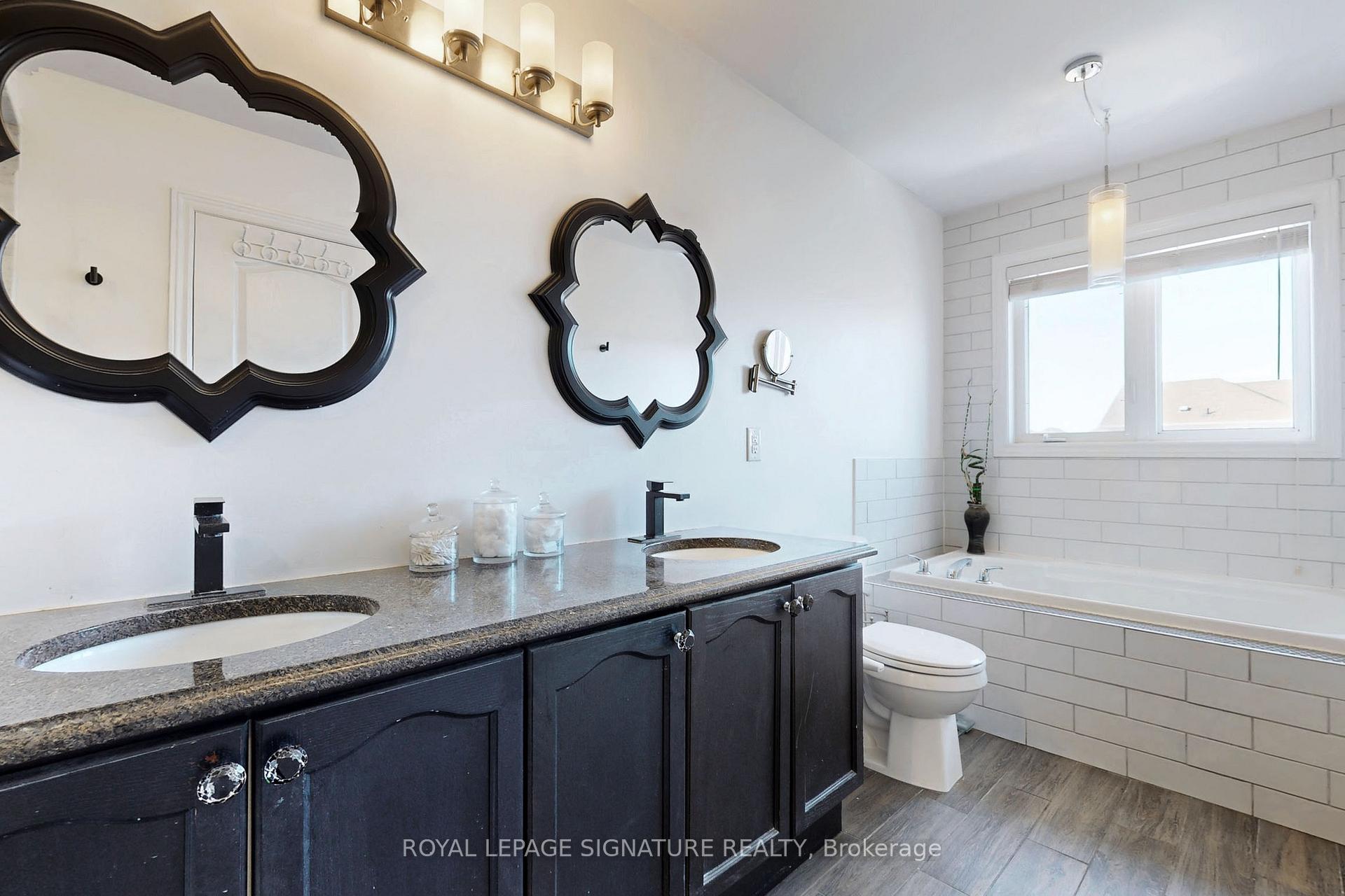 Photo 17 of 72 Autumn Glow Drive, Markham, Cornell — HOMEH