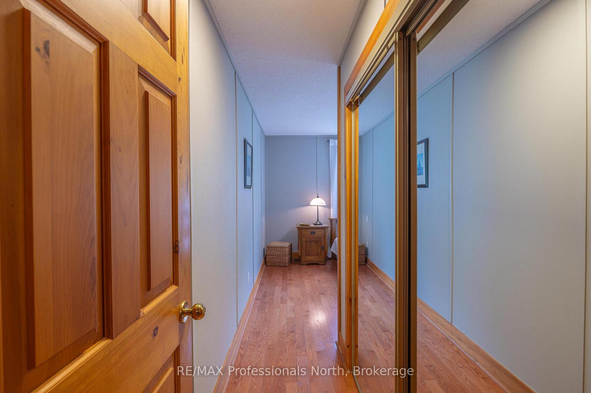 Photo 35 of 1006 Tennyson Road, Minden Hills, Lutterworth — HOMEH